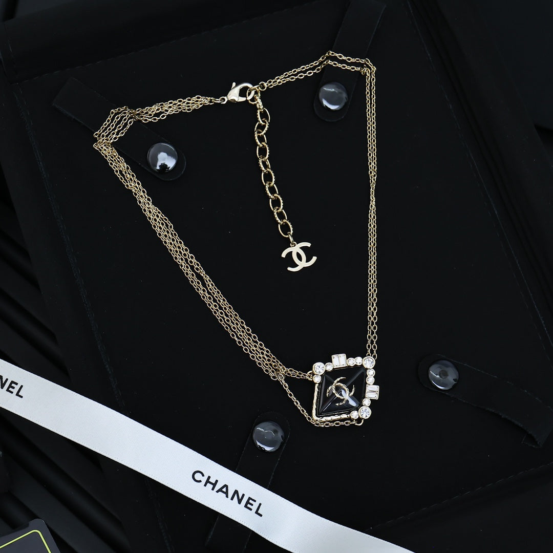 LuxluxHouse Best Quality Accessories Chanel
