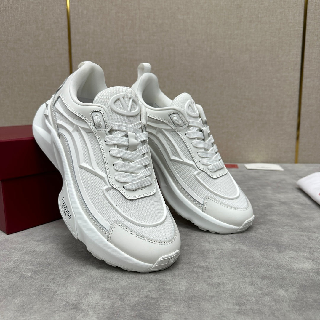 LuxluxHouse Best Quality Shoes Valentino