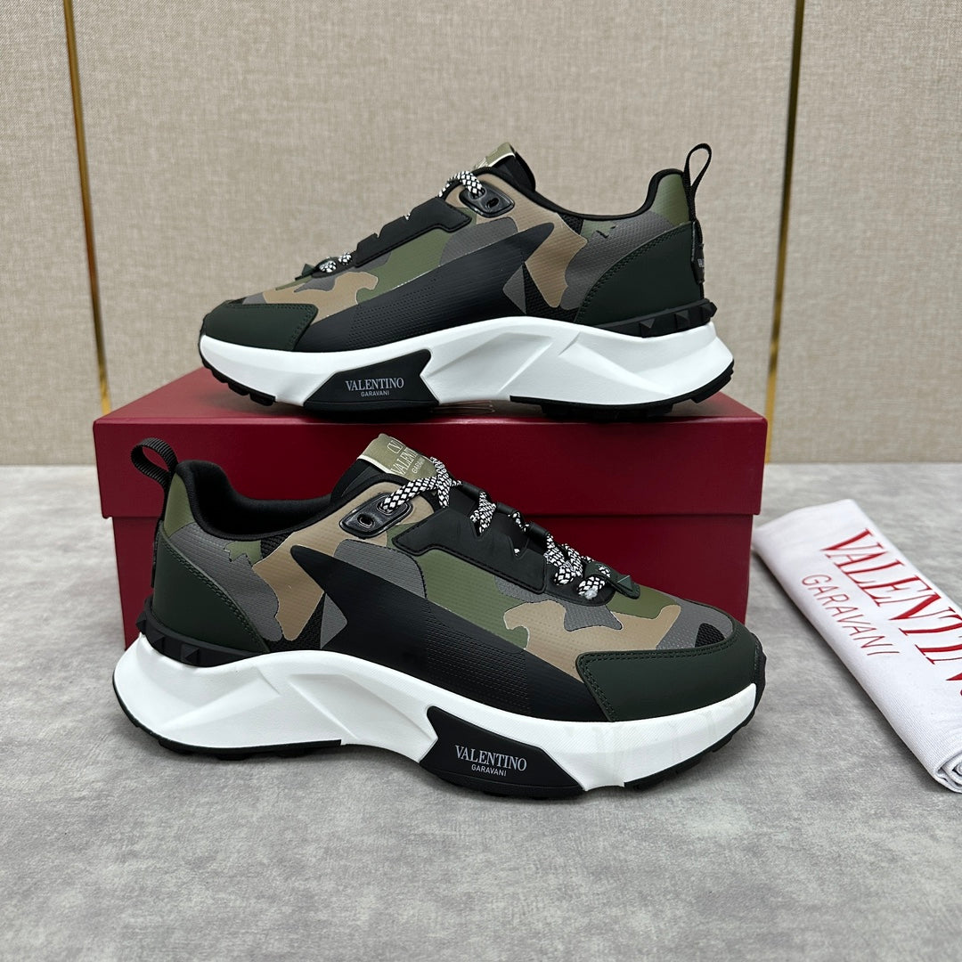 LuxluxHouse Best Quality Shoes Valentino
