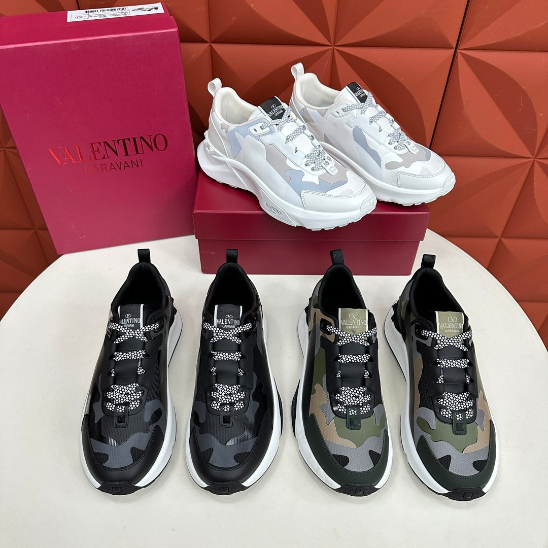 LuxluxHouse Best Quality Shoes Valentino