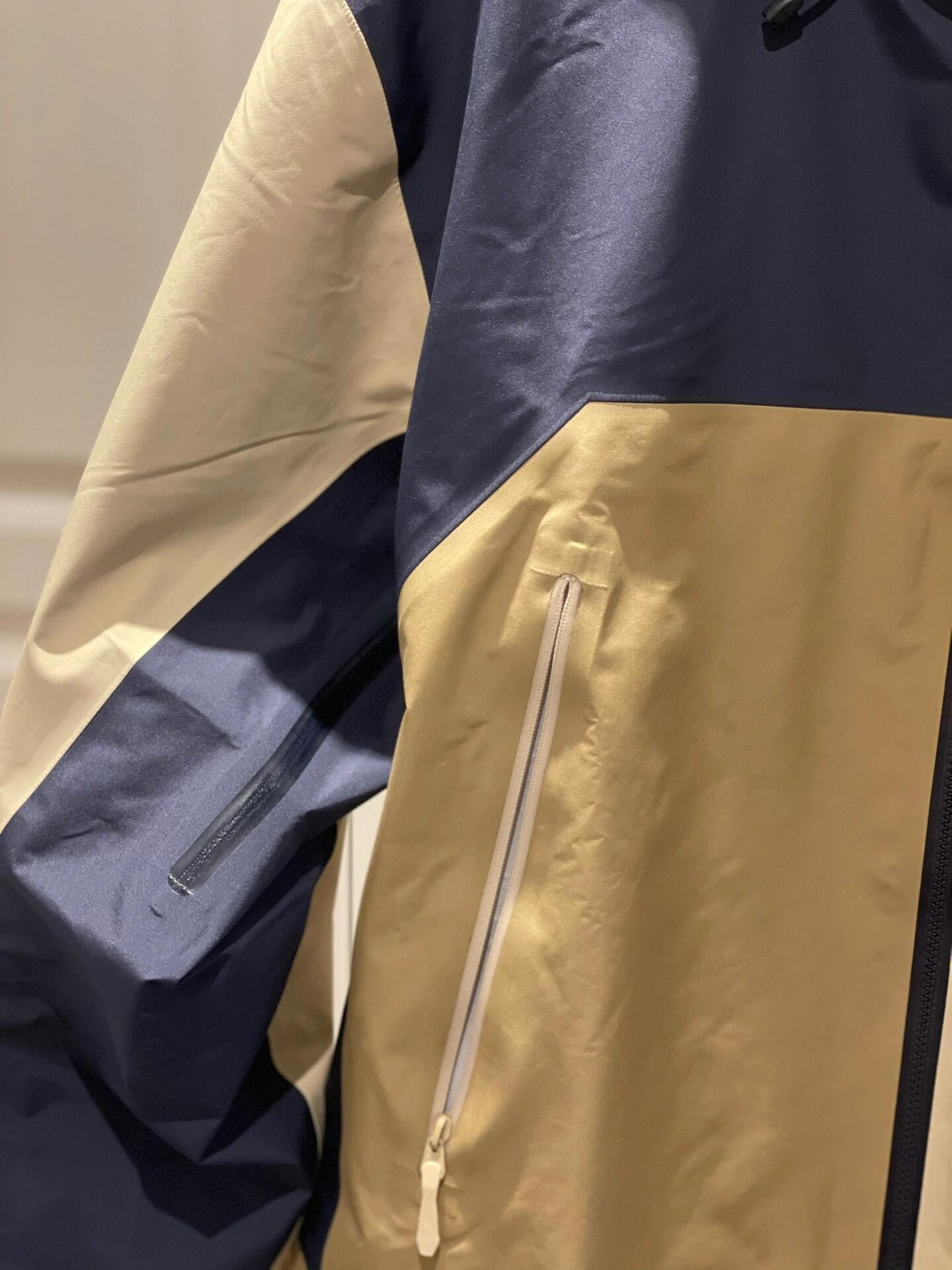 LuxluxHouse Best Quality Clothes Coats & Jackets Arcteryx
