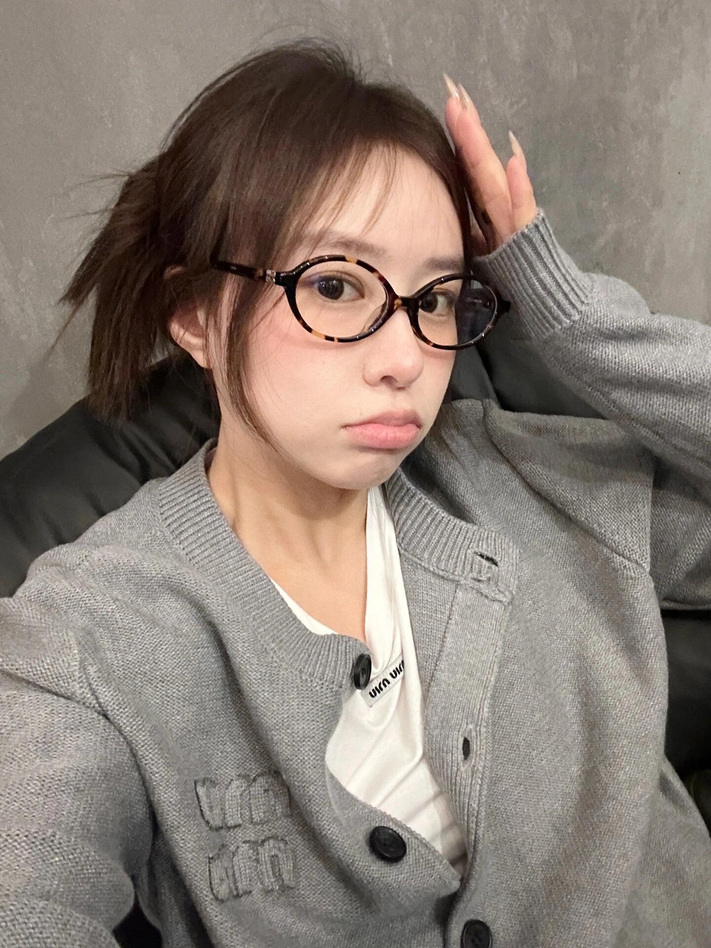 LuxluxHouse Best Quality Clothes Miu Miu Hoodie & Sweater