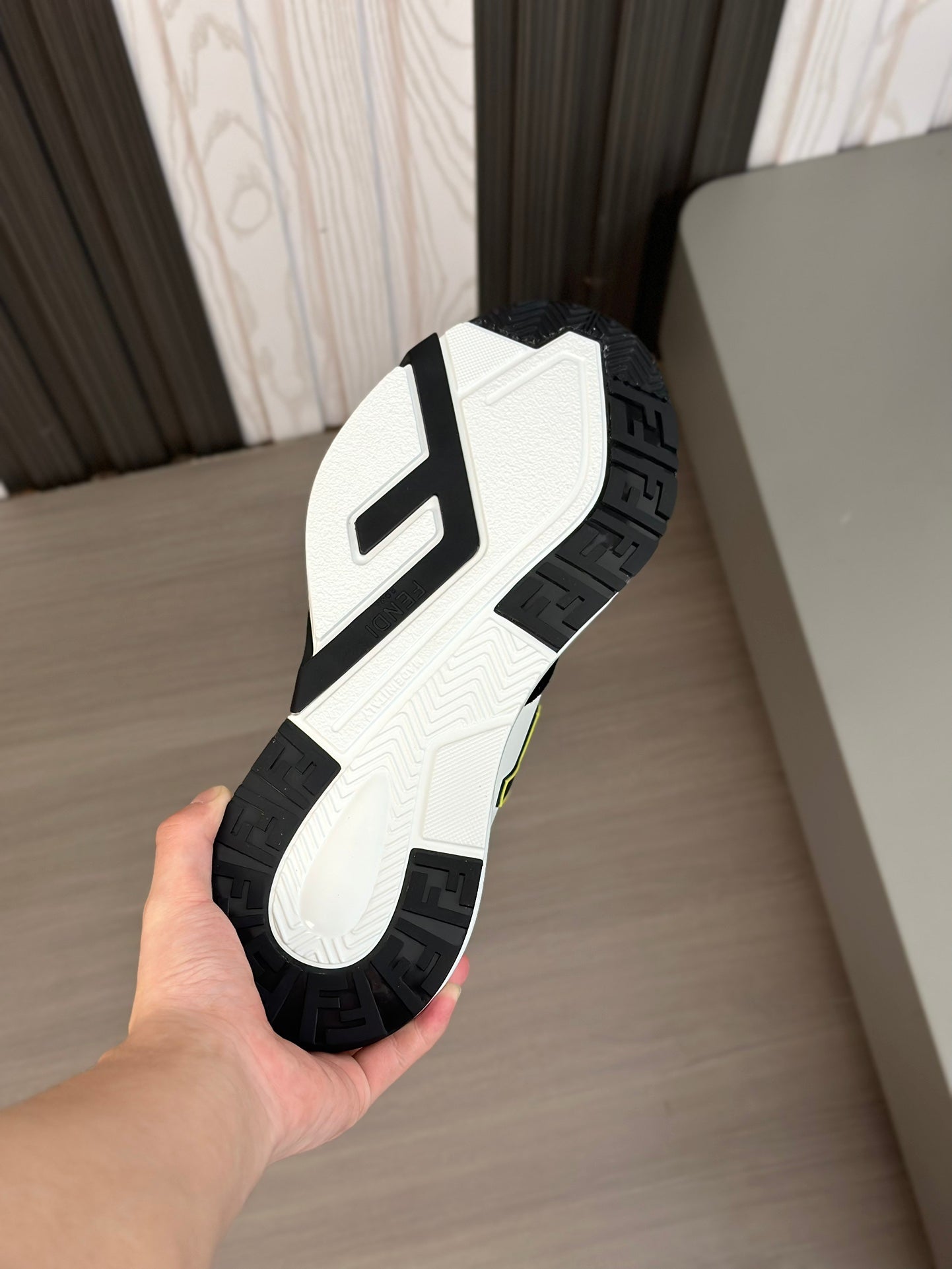 LuxluxHouse Best Quality Shoes Fendi