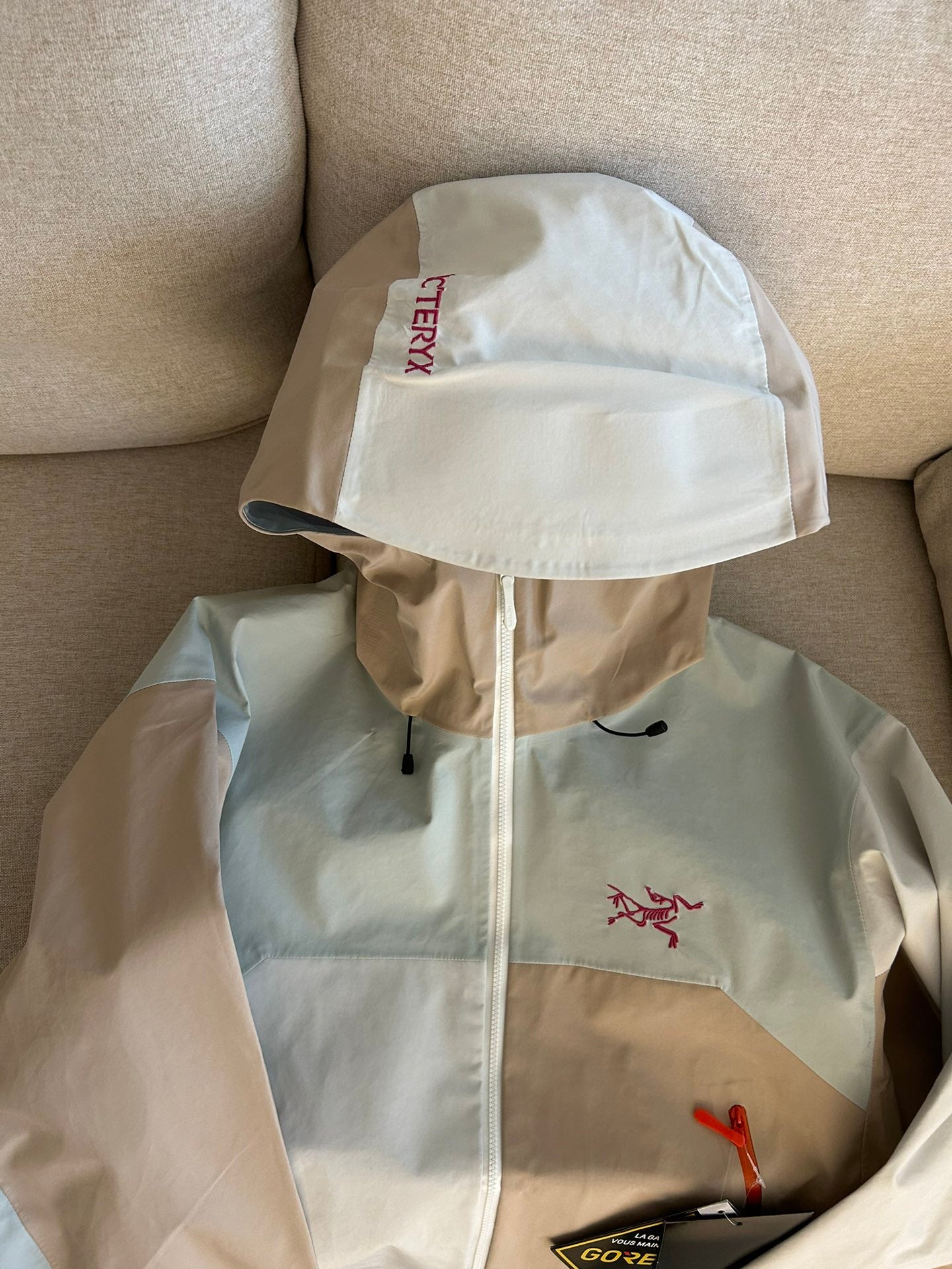 LuxluxHouse Best Quality Clothes Coats & Jackets Arcteryx