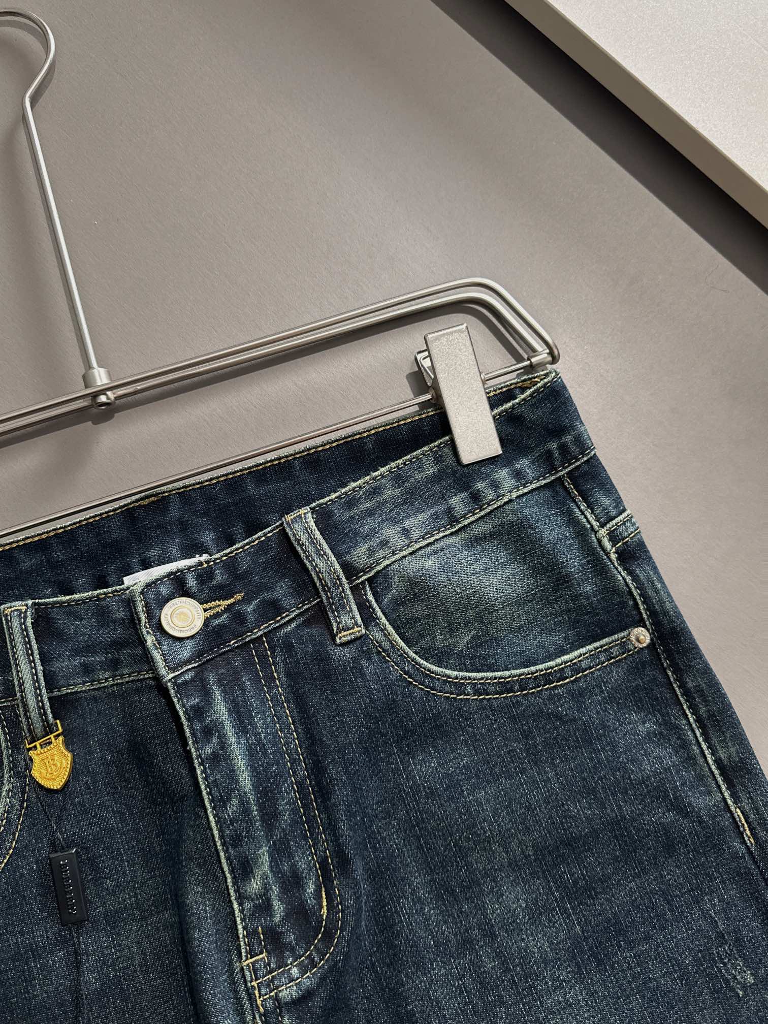 LuxluxHouse Best Quality Clothes Burberry Pants