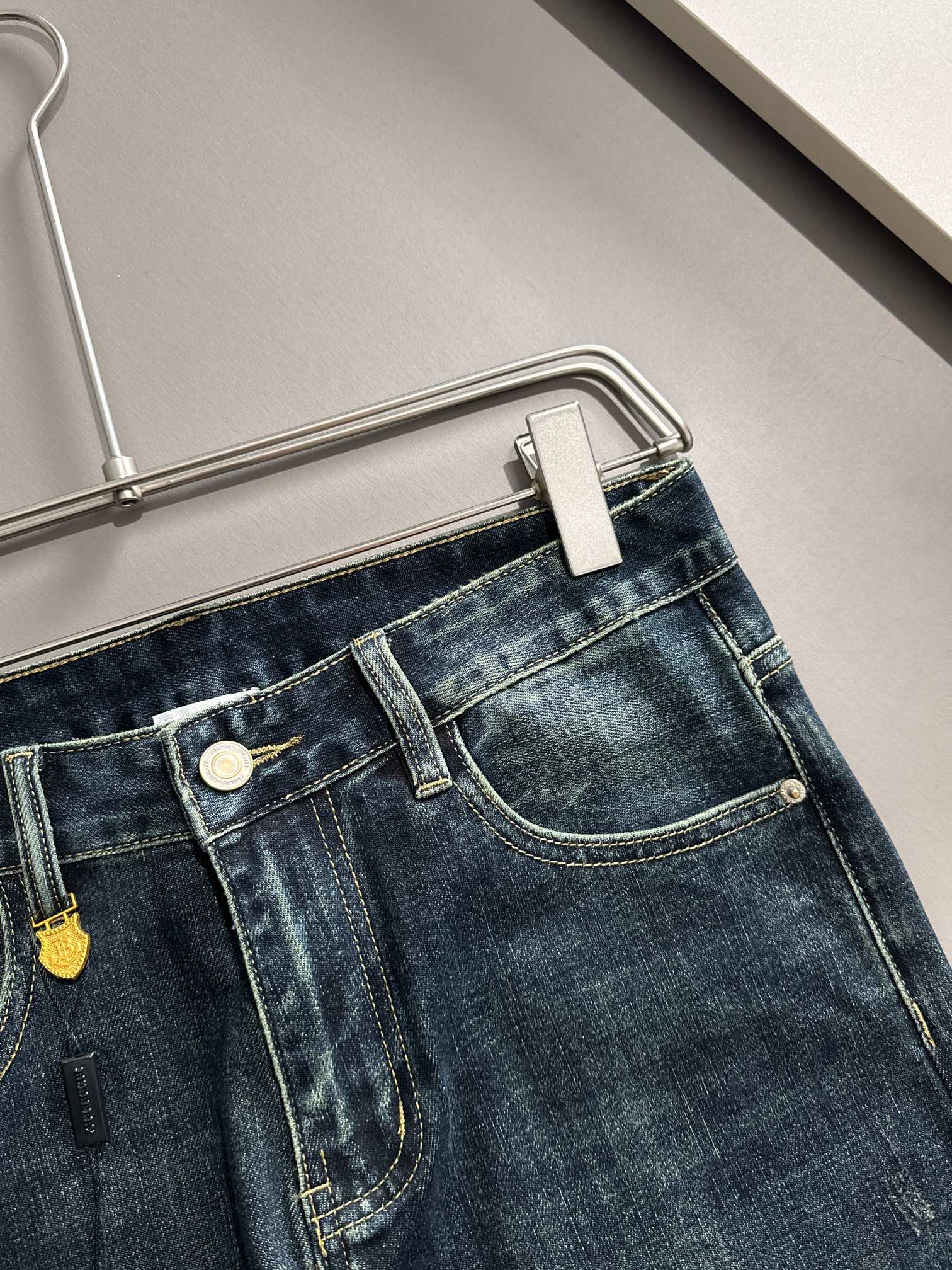LuxluxHouse Best Quality Clothes Burberry Pants