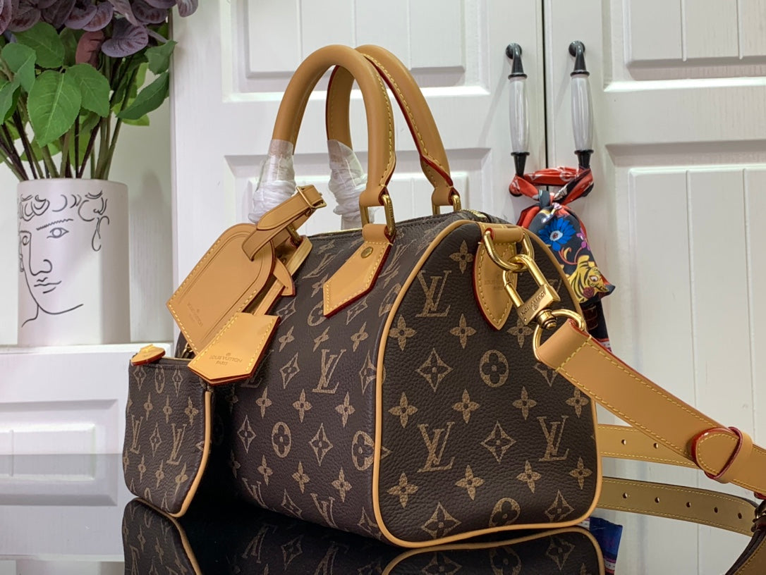 LuxluxHouse Best Quality Bags Louis Vuitton Women Men
