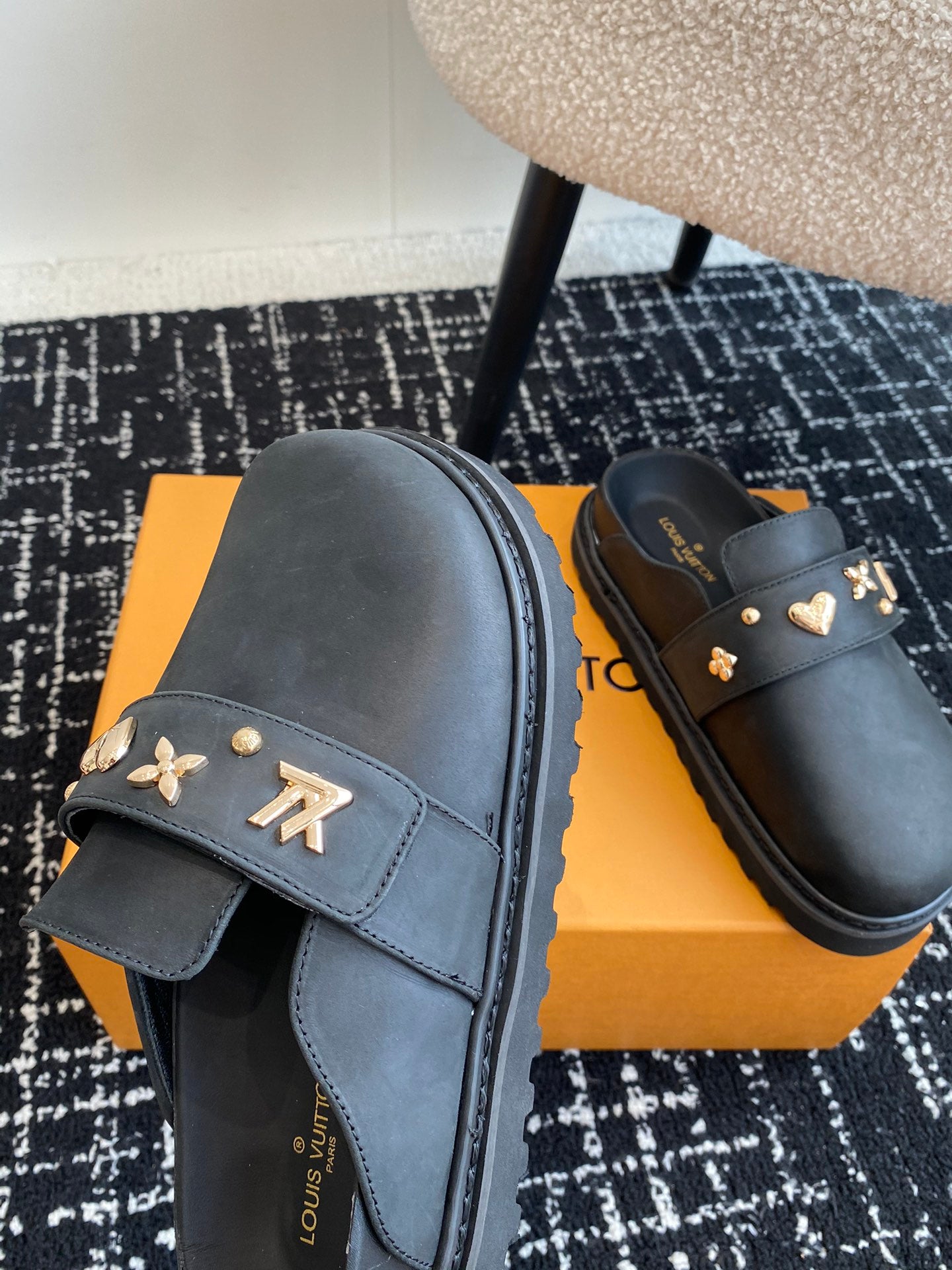 LuxluxHouse Best Quality Sandals Louis Vuitton