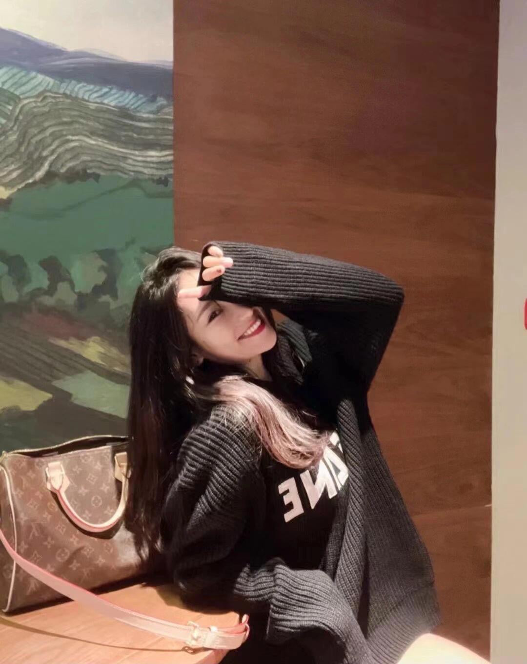 LuxluxHouse Best Quality Clothes Hoodie & Sweater Celine
