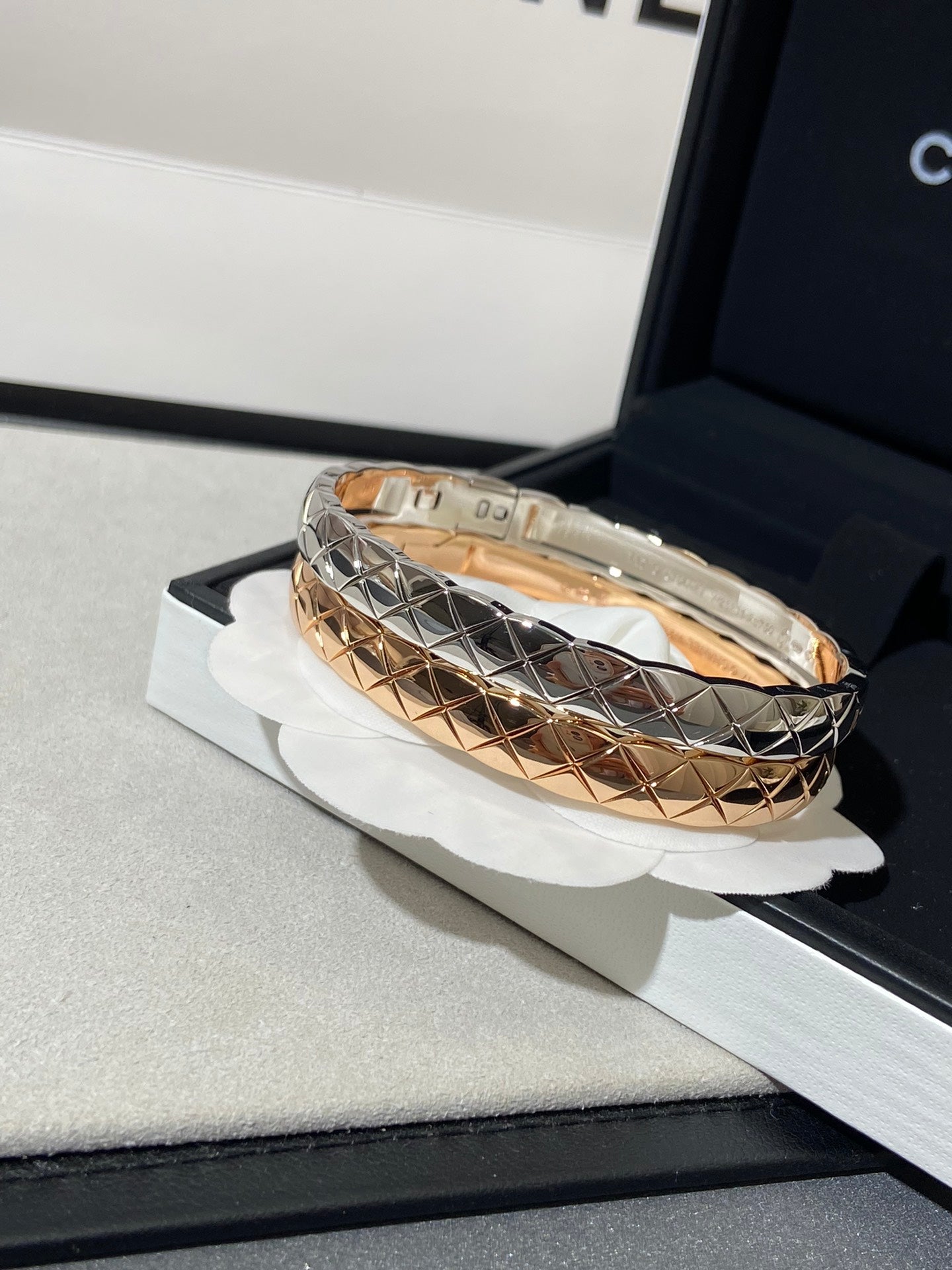 LuxluxHouse Best Quality Accessories Chanel