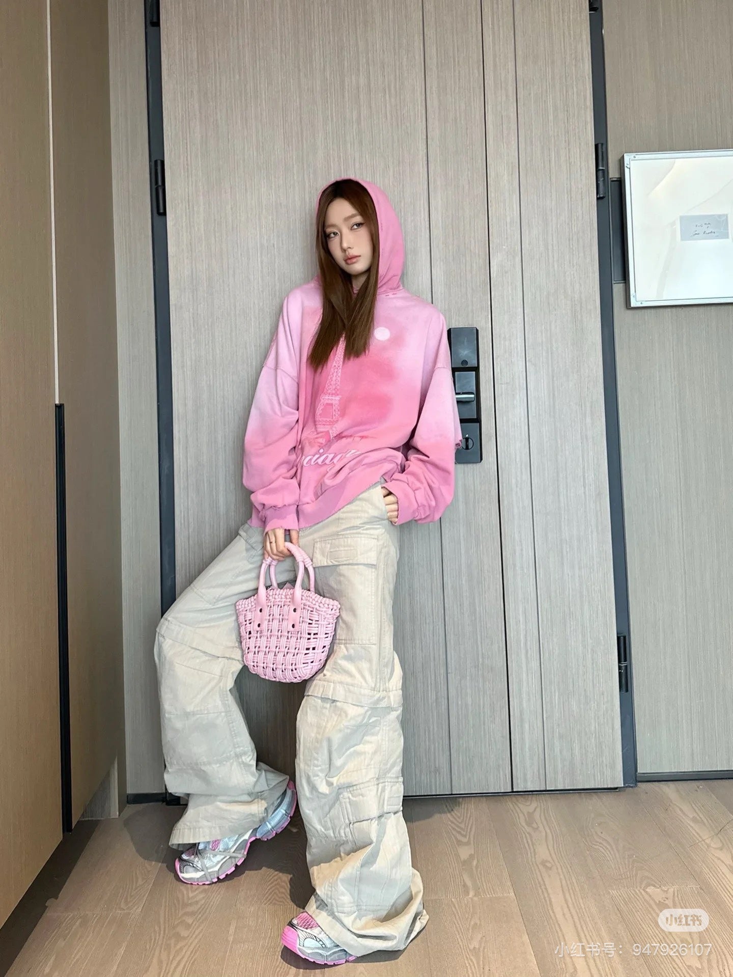 LuxluxHouse Best Quality Clothes Balenciaga Hoodie & Sweater