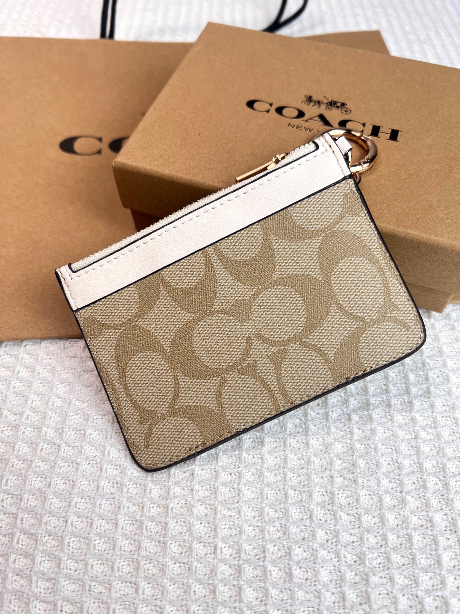 LuxluxHouse Best Quality Bags Coach