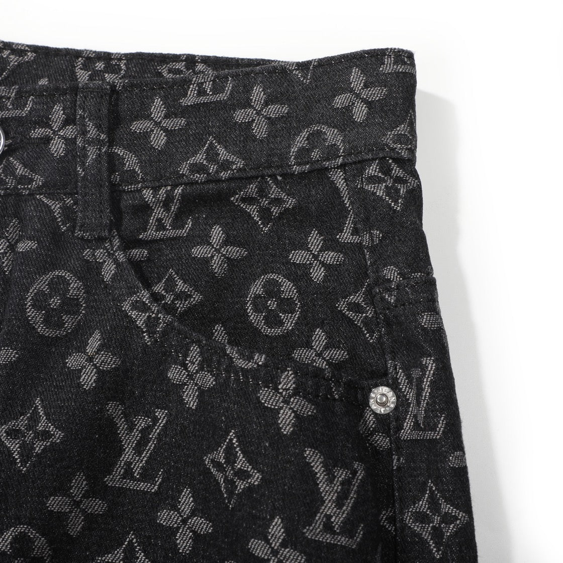LuxluxHouse Best Quality Clothes Pants Louis Vuitton