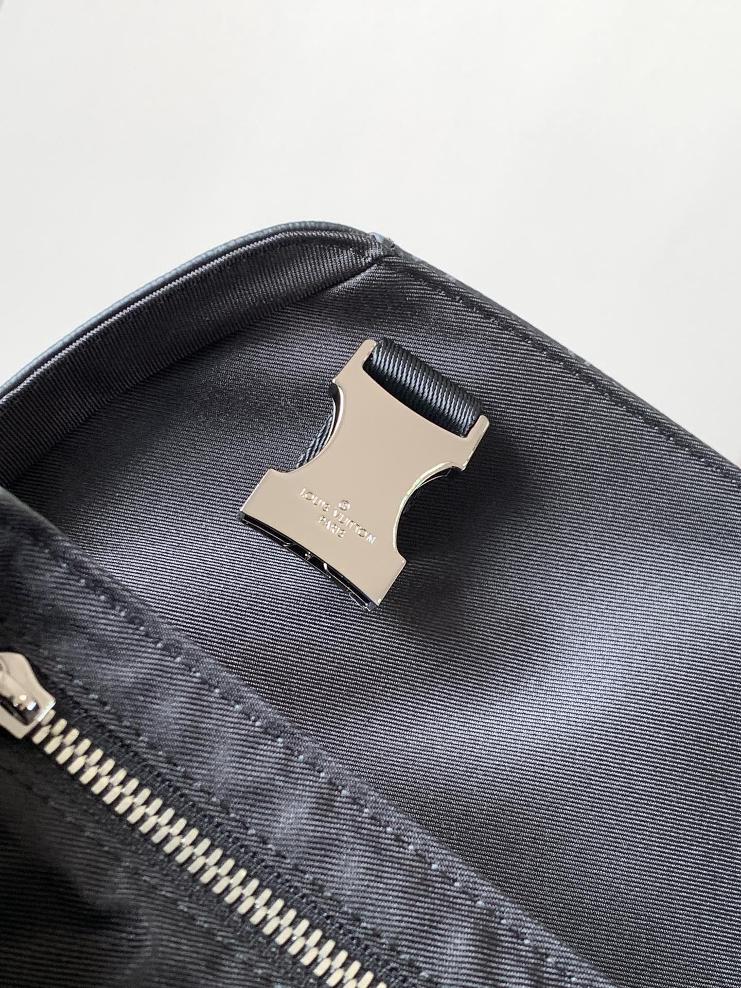 LuxluxHouse Best Quality Bags Louis Vuitton Men