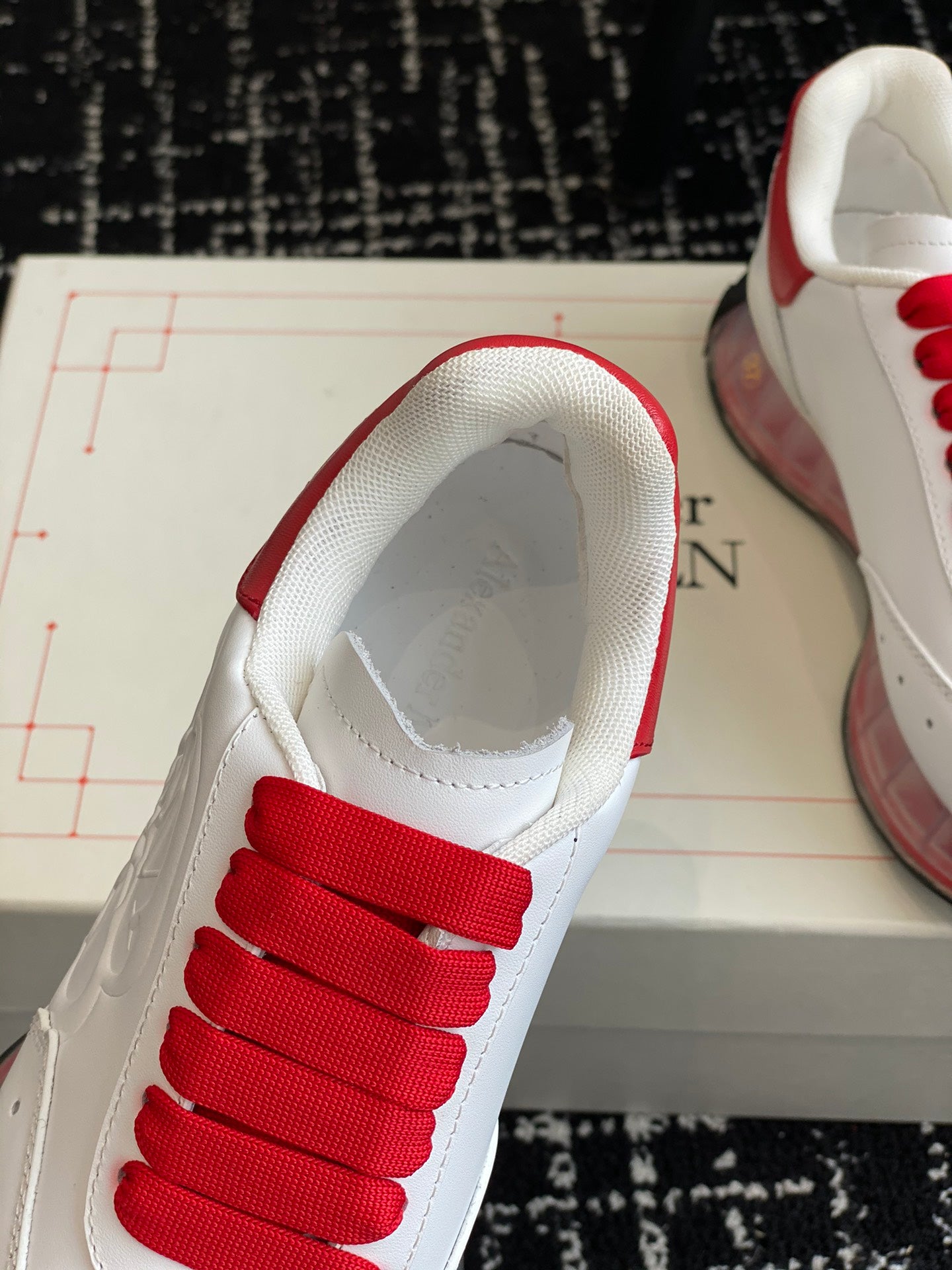 LuxluxHouse Best Quality Shoes Alexander McQueen