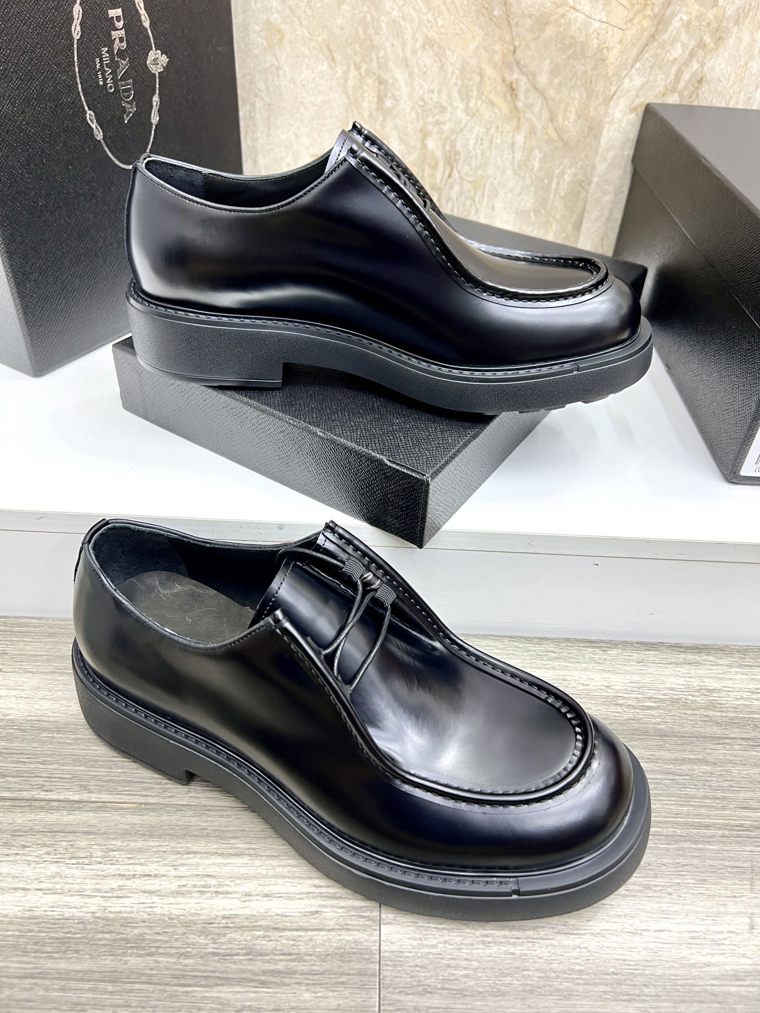 LuxluxHouse Best Quality Shoes Prada