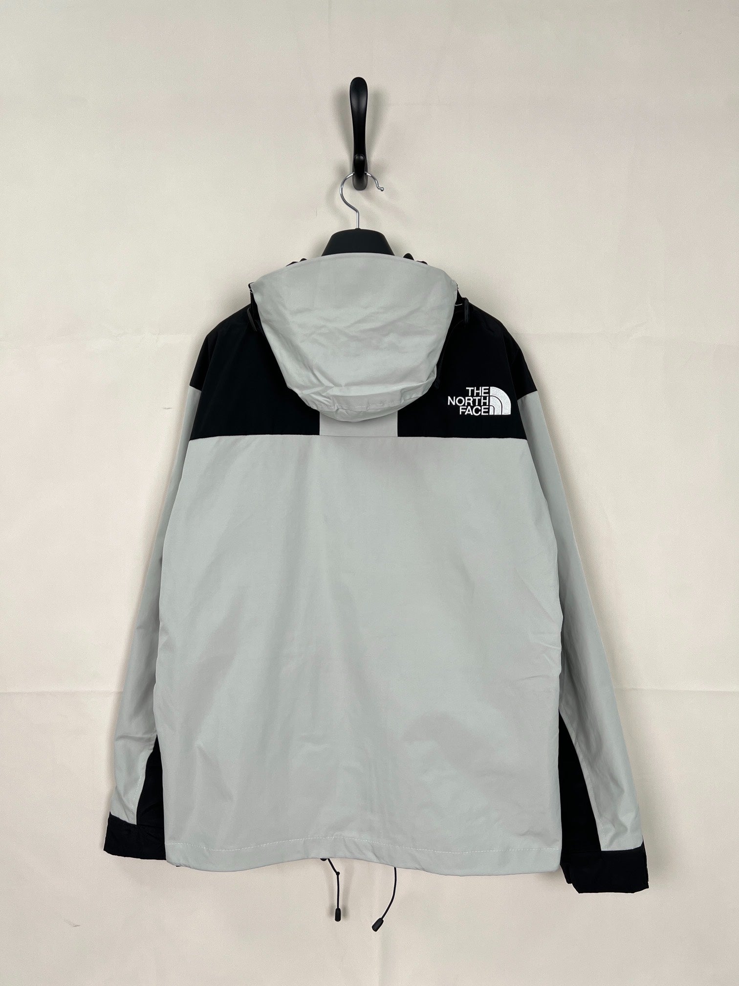 LuxluxHouse Best Quality Clothes The North Face & MLB Coats & Jackets