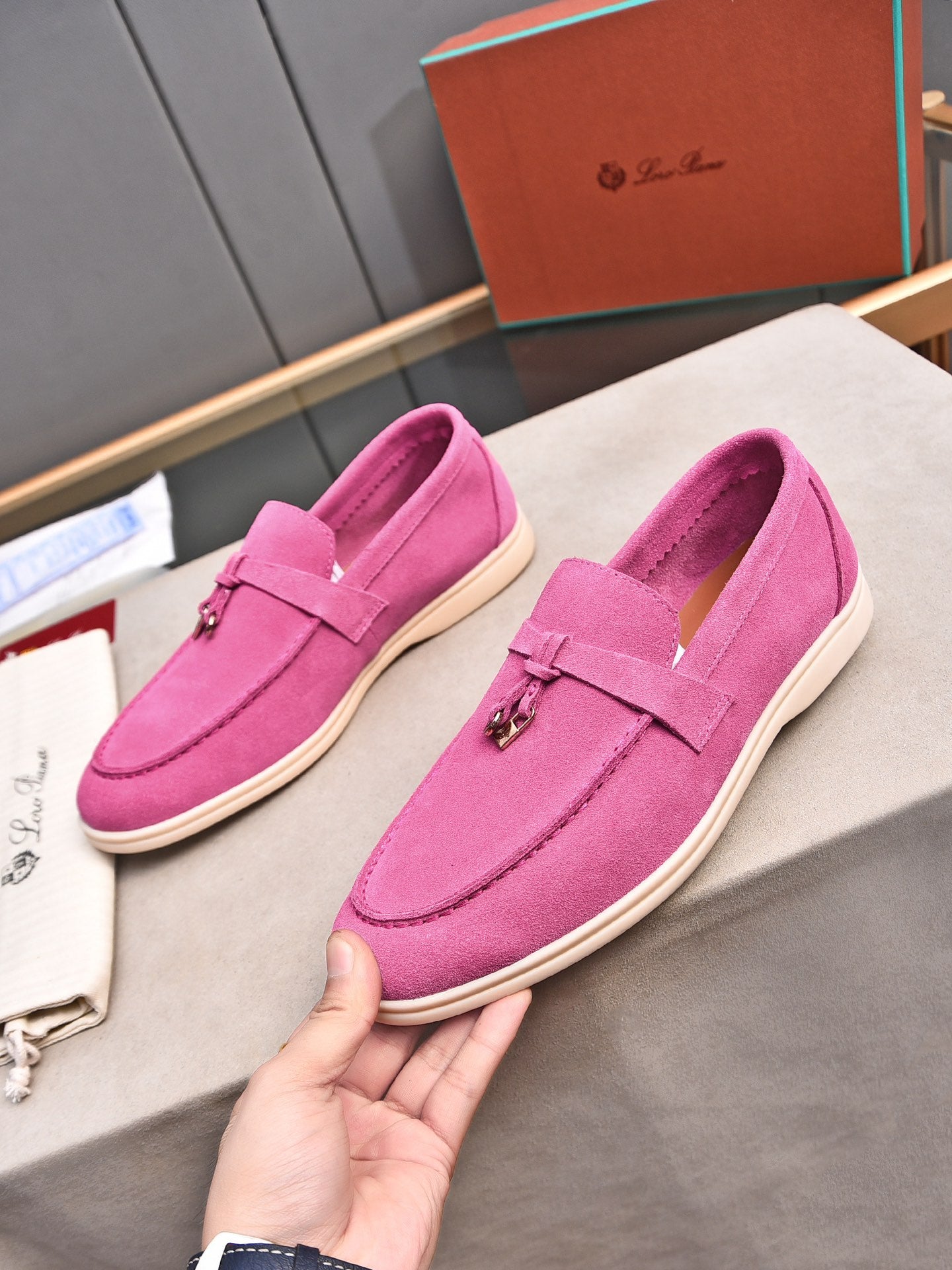 LuxluxHouse Best Quality Shoes Hermes