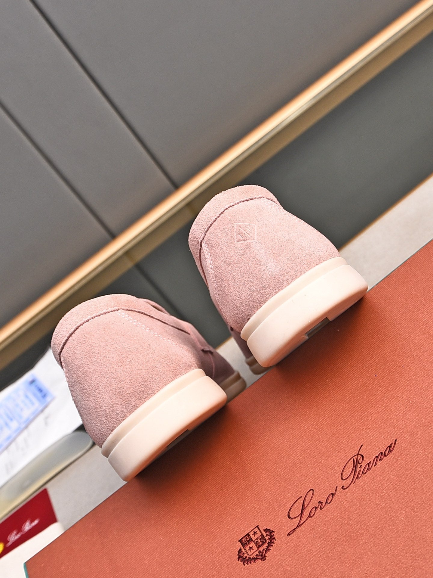 LuxluxHouse Best Quality Shoes Hermes