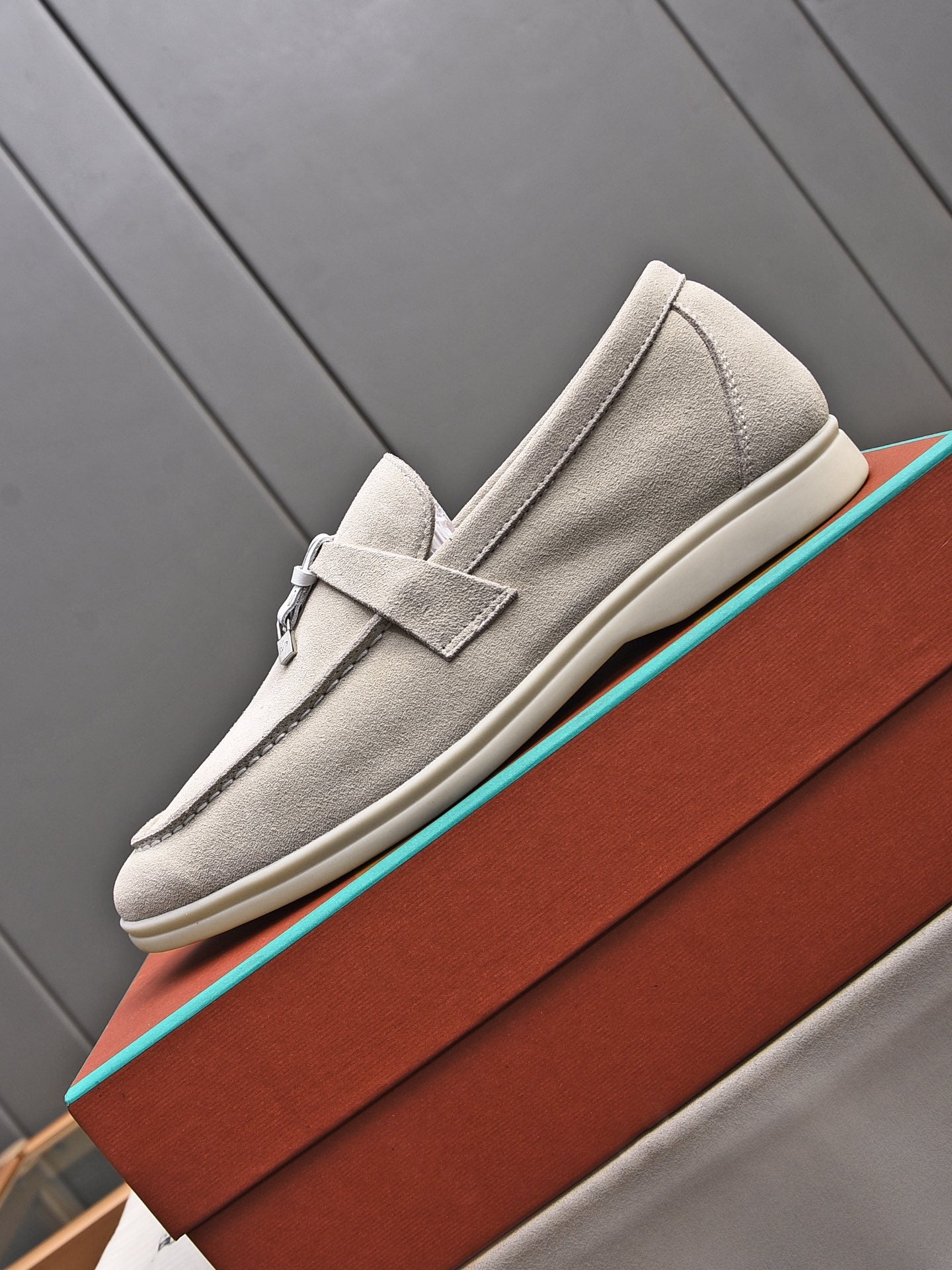 LuxluxHouse Best Quality Shoes Hermes