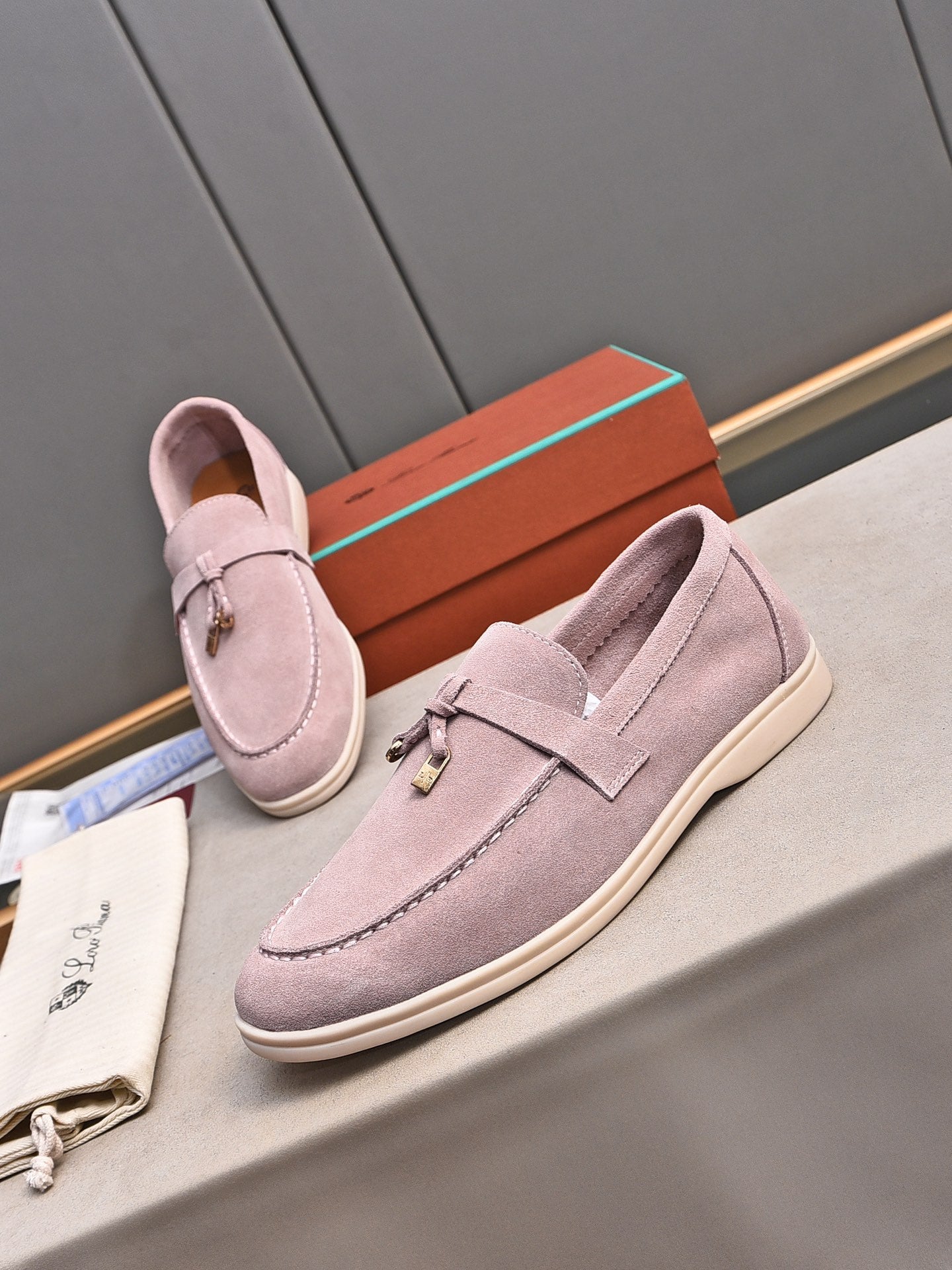 LuxluxHouse Best Quality Shoes Hermes