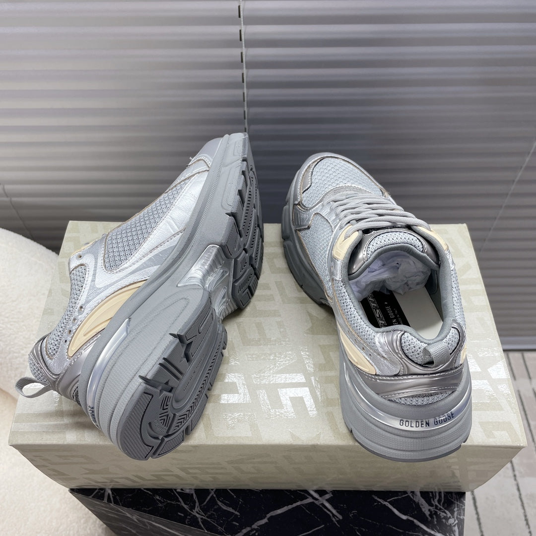 LuxluxHouse Best Quality Shoes Golden Goose
