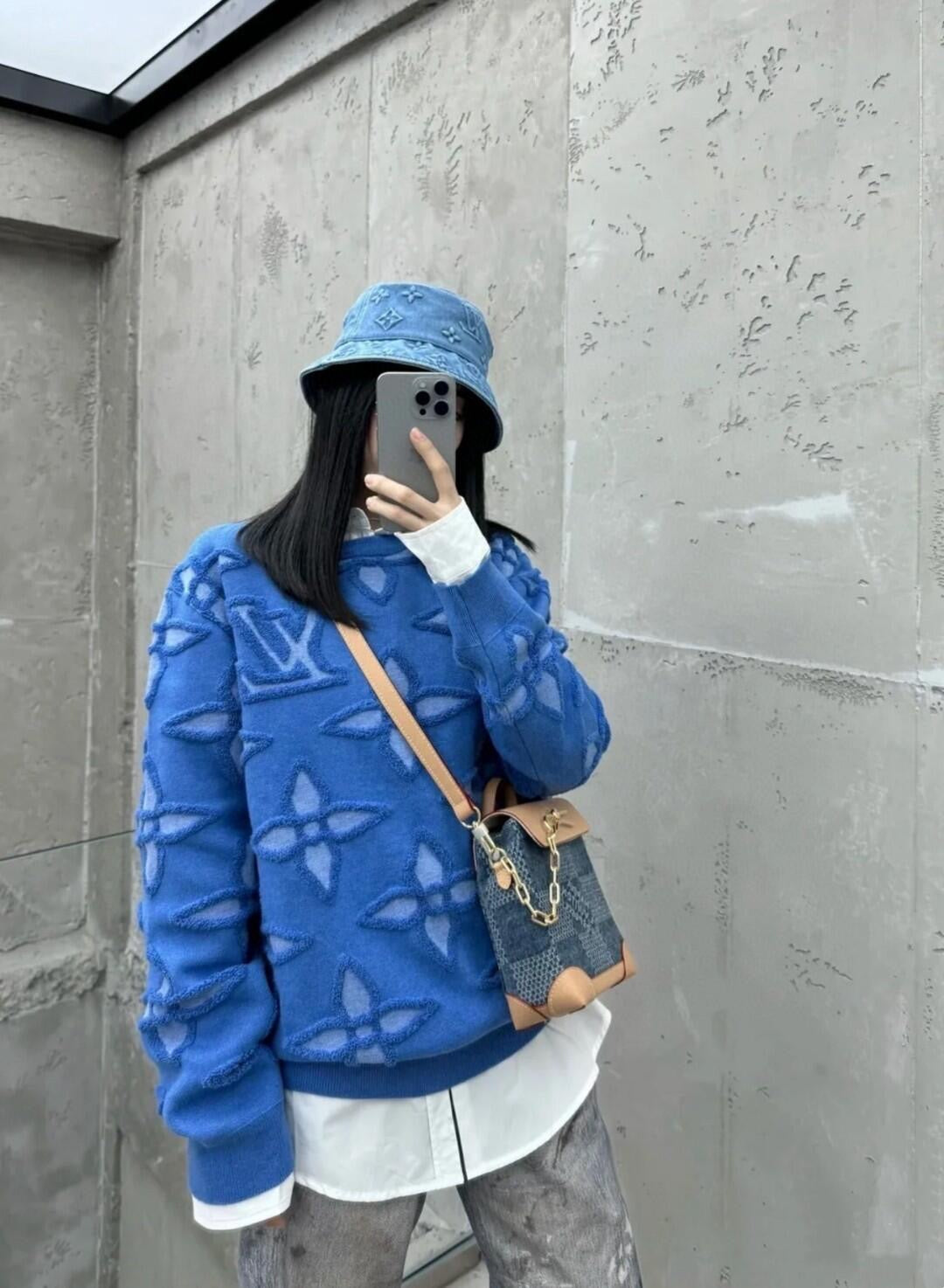 LuxluxHouse Best Quality Clothes Hoodie & Sweater Louis Vuitton