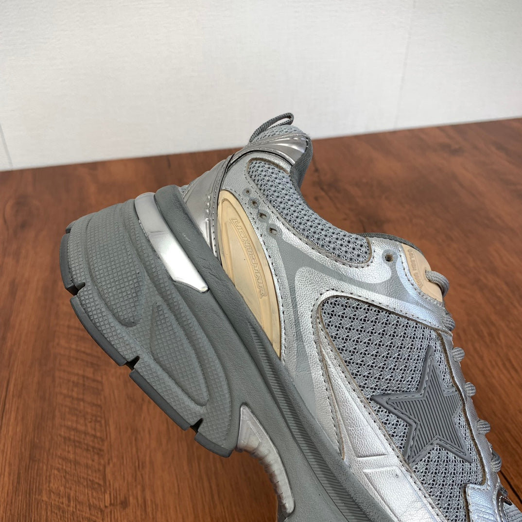 LuxluxHouse Best Quality Shoes Golden Goose