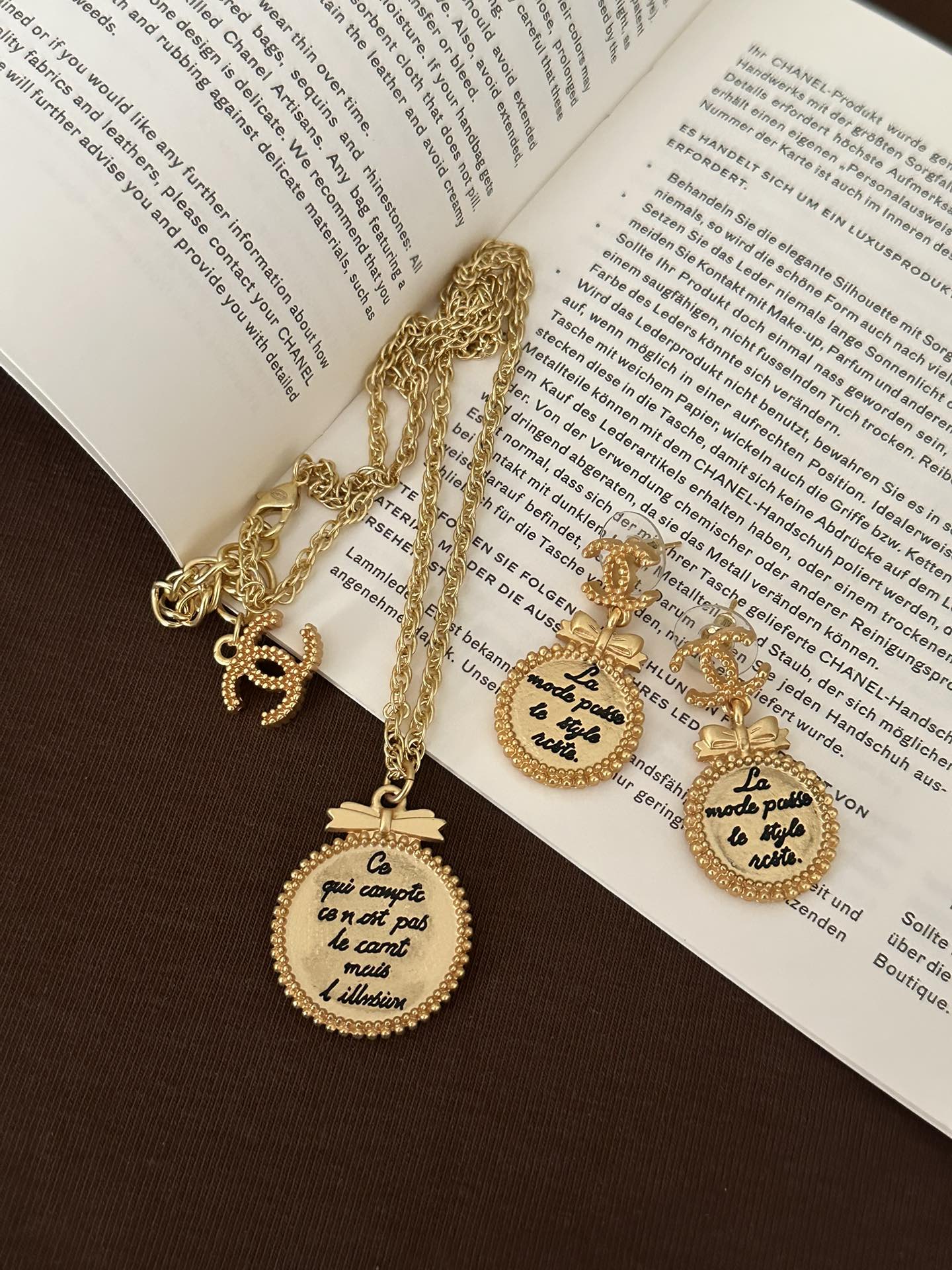 LuxluxHouse Low Price And High Quality Accessories Earrings