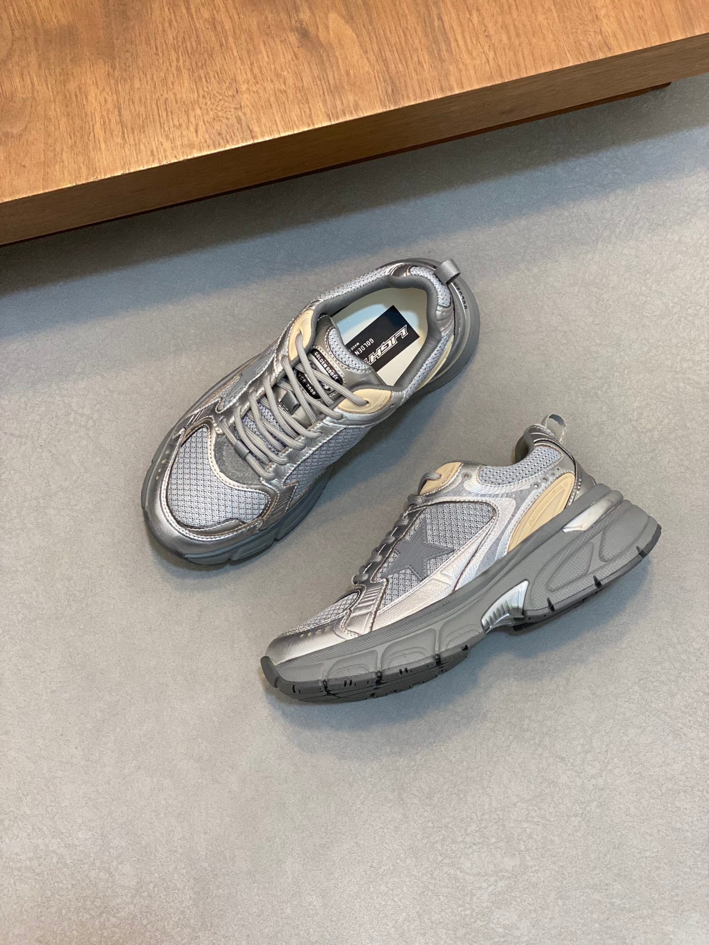 LuxluxHouse Best Quality Shoes Golden Goose