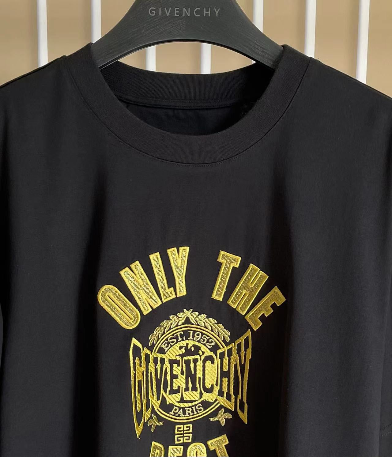 LuxluxHouse Best Quality Clothes Givenchy T-shirt