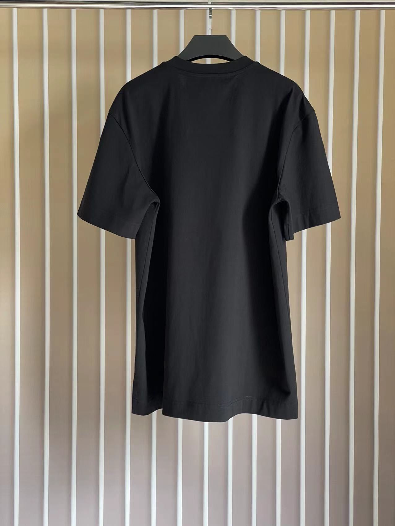 LuxluxHouse Best Quality Clothes Givenchy T-shirt