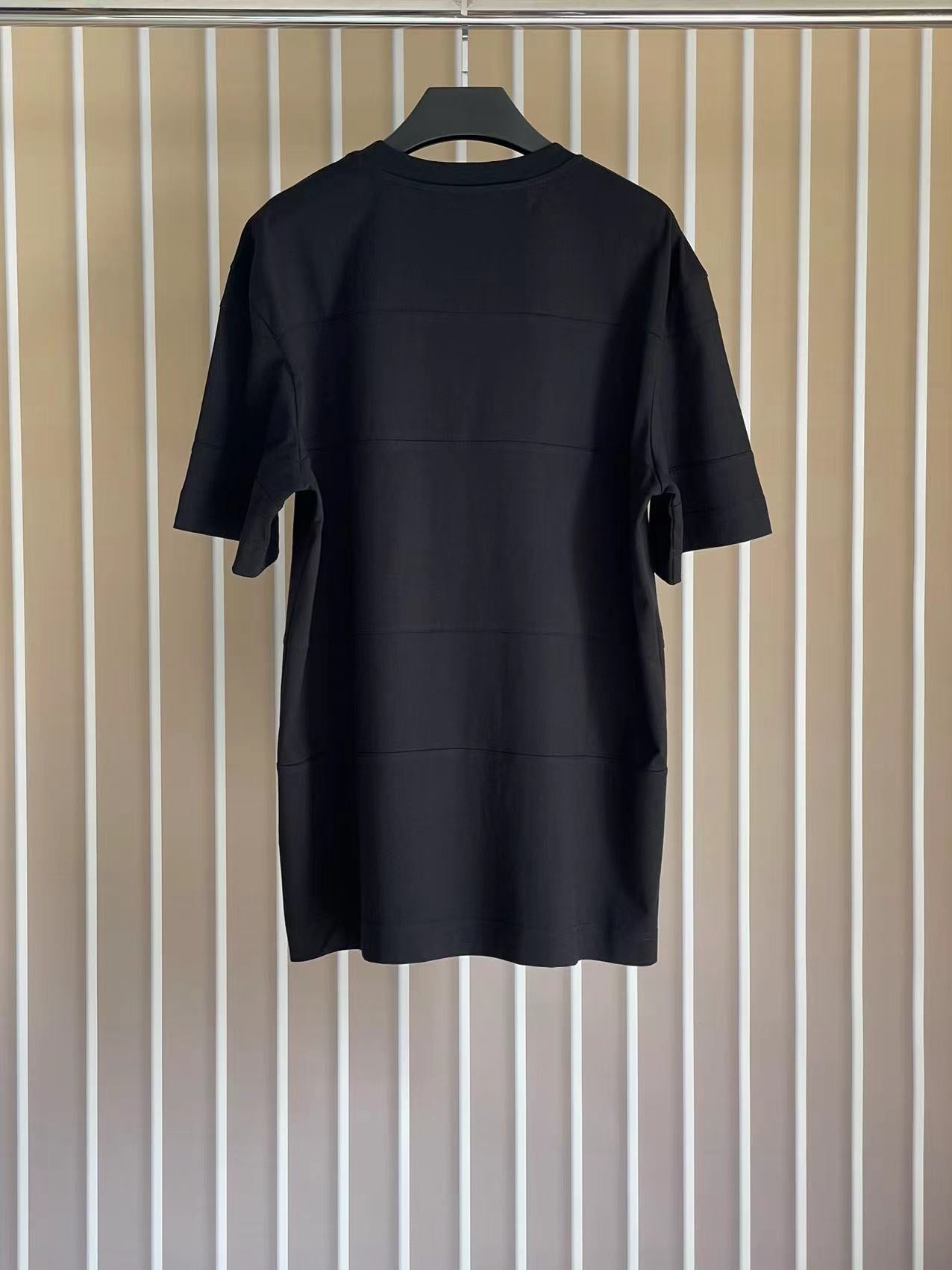 LuxluxHouse Best Quality Clothes Givenchy T-shirt