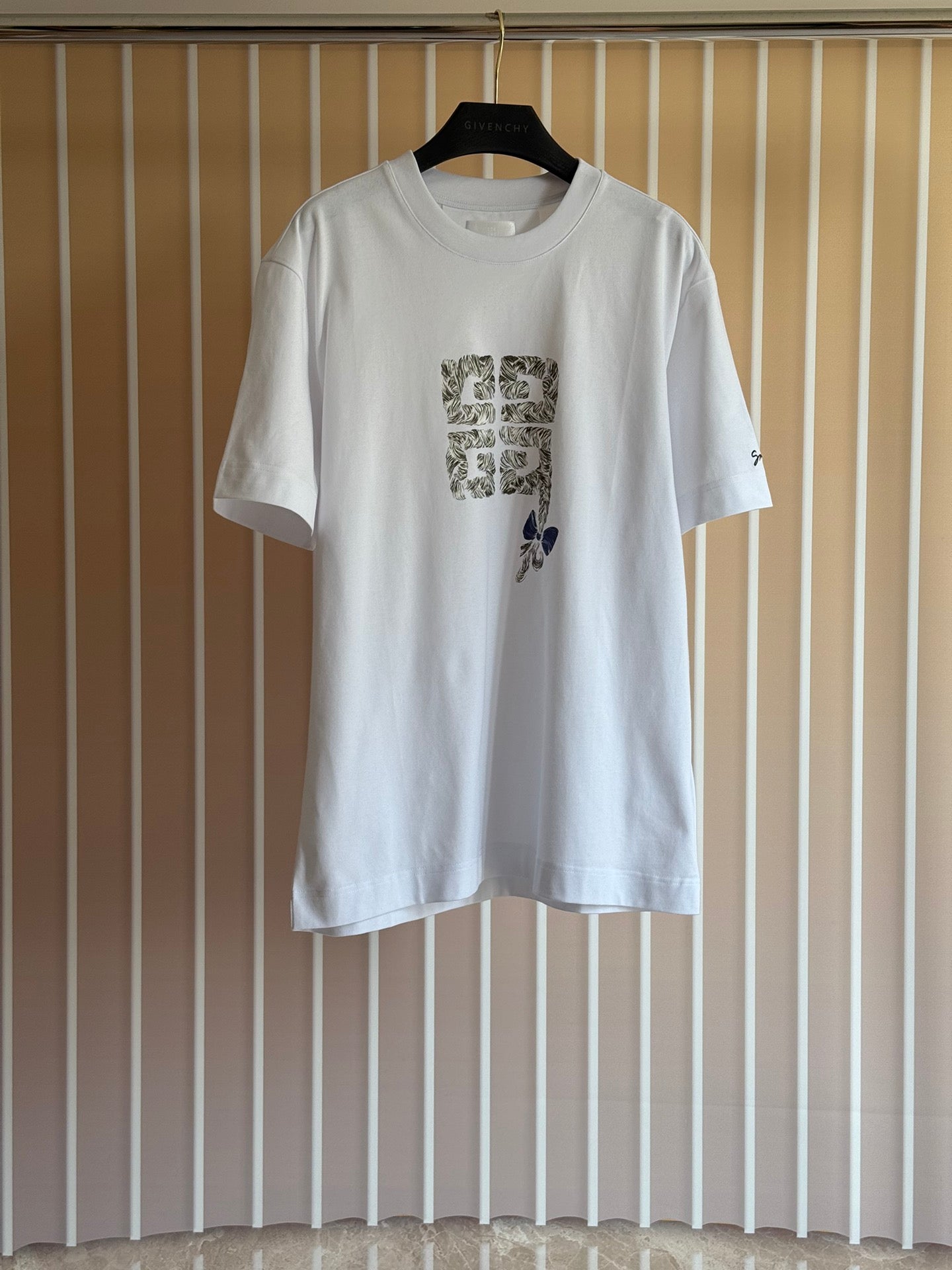 LuxluxHouse Best Quality Clothes Givenchy T-shirt