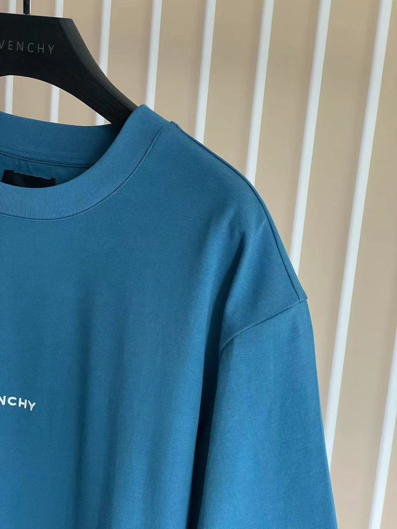 LuxluxHouse Best Quality Clothes Givenchy T-shirt