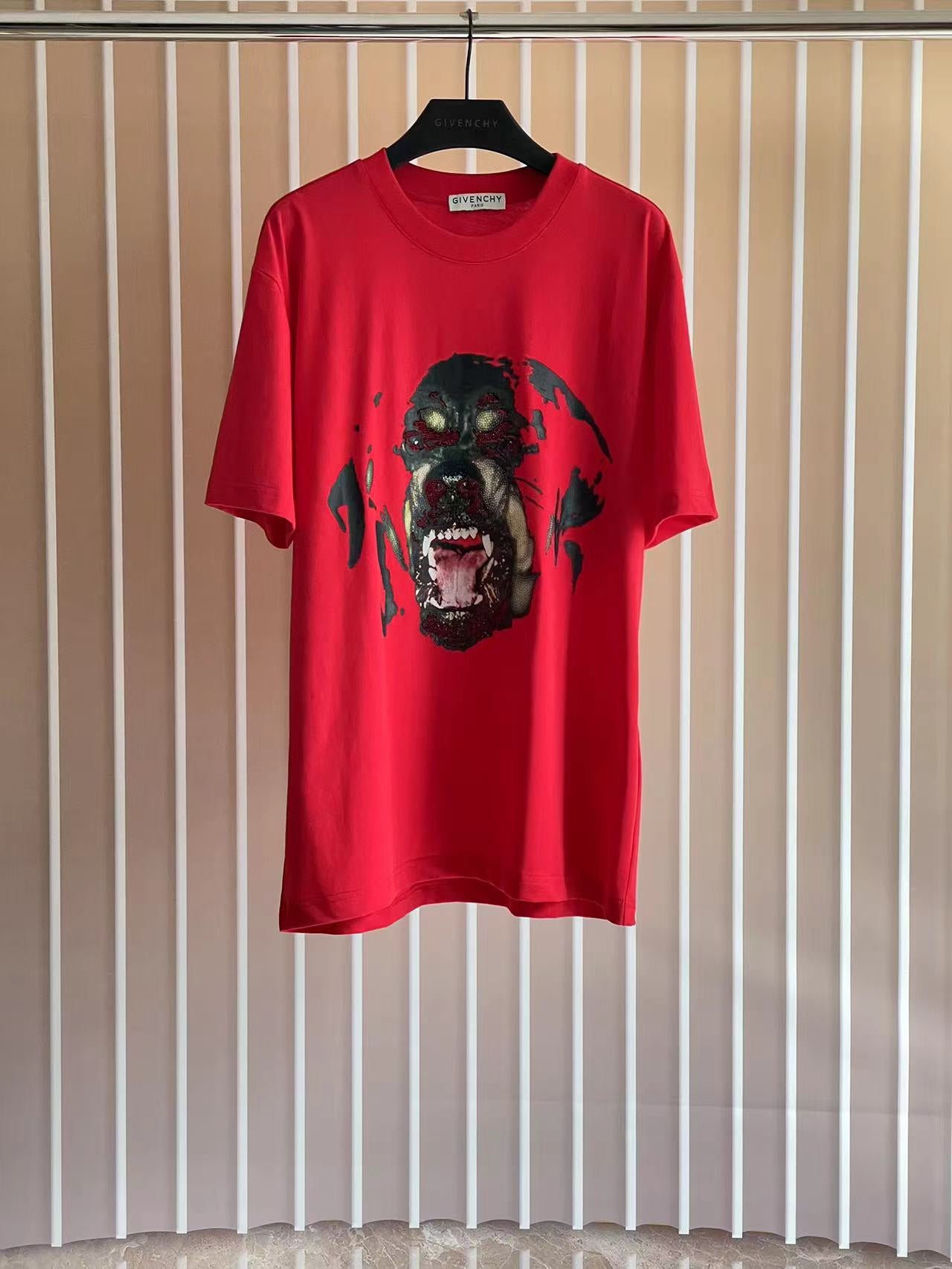LuxluxHouse Best Quality Clothes Givenchy T-shirt