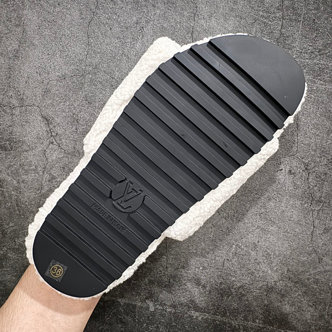 LuxluxHouse Best Quality Shoes Louis Vuitton