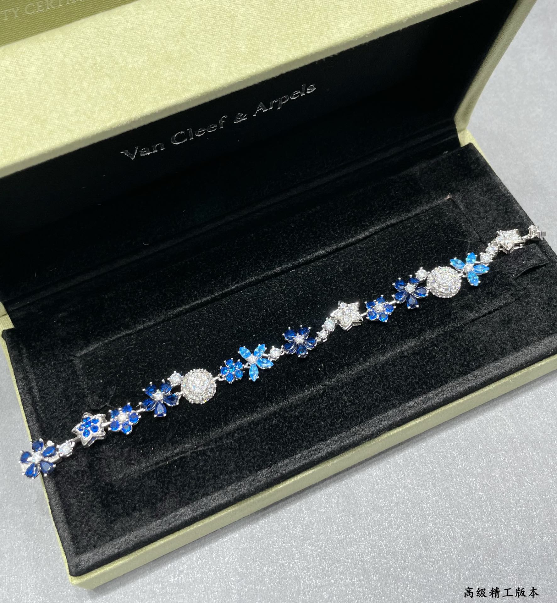 LuxluxHouse Best Quality Accessories Van Cleef & Arpels