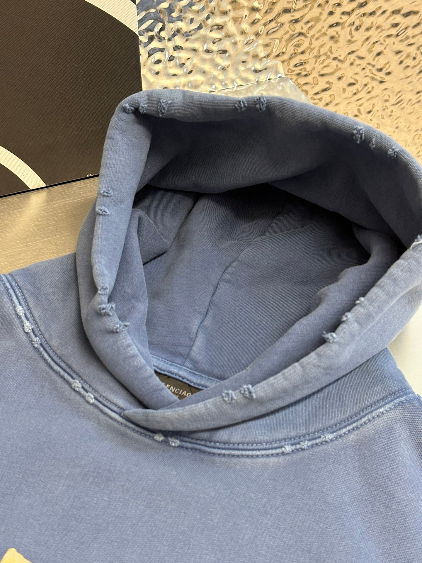 LuxluxHouse Best Quality Clothes Balenciaga Hoodie & Sweater