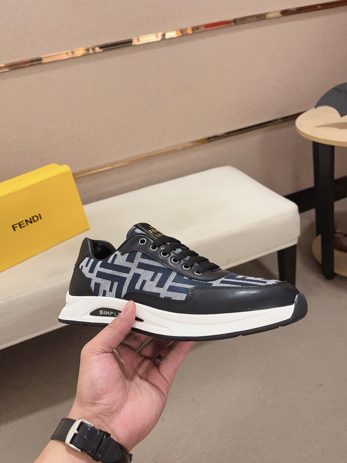LuxluxHouse Best Quality Shoes Fendi