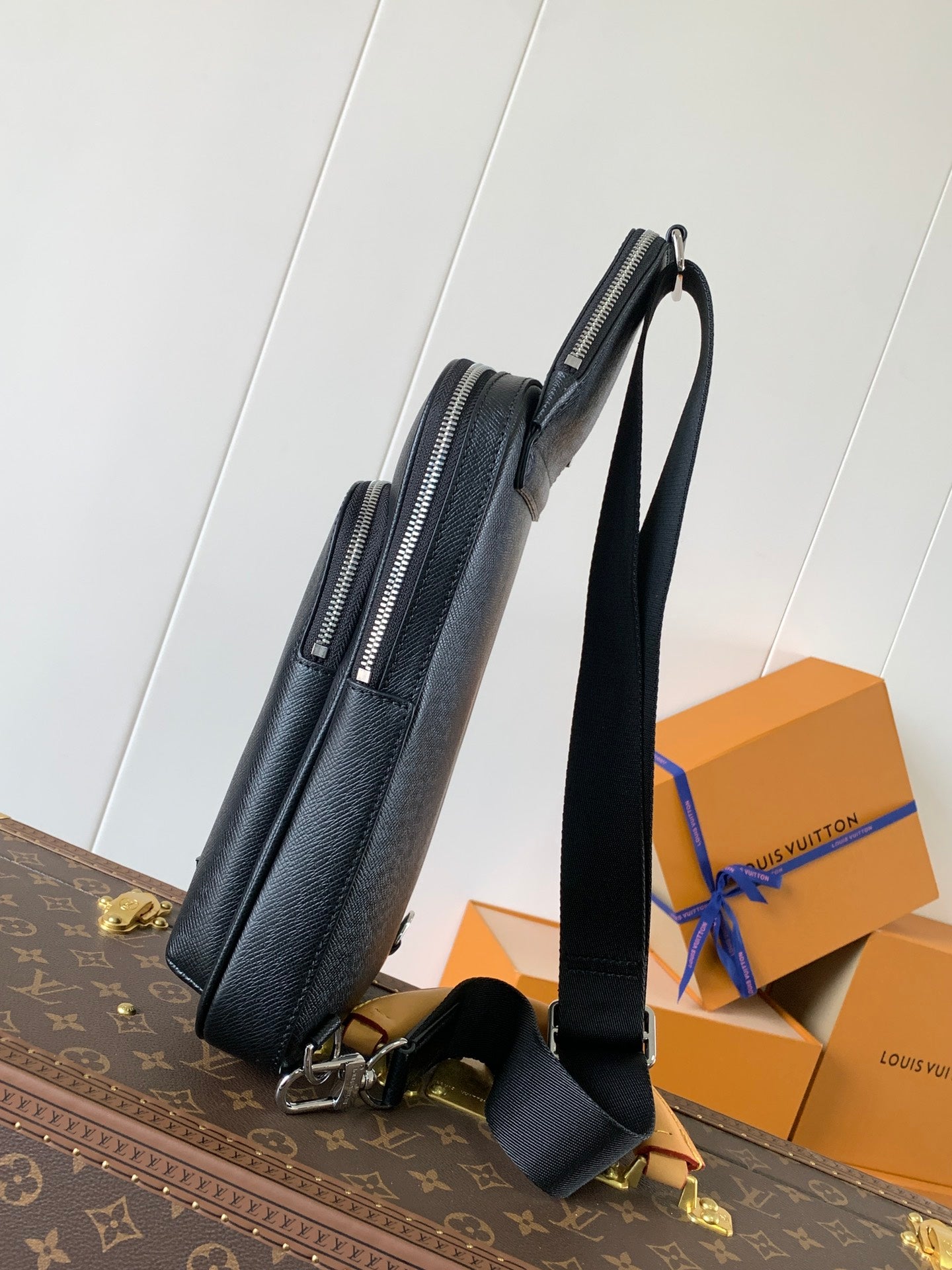 LuxluxHouse Best Quality Bags Louis Vuitton Men