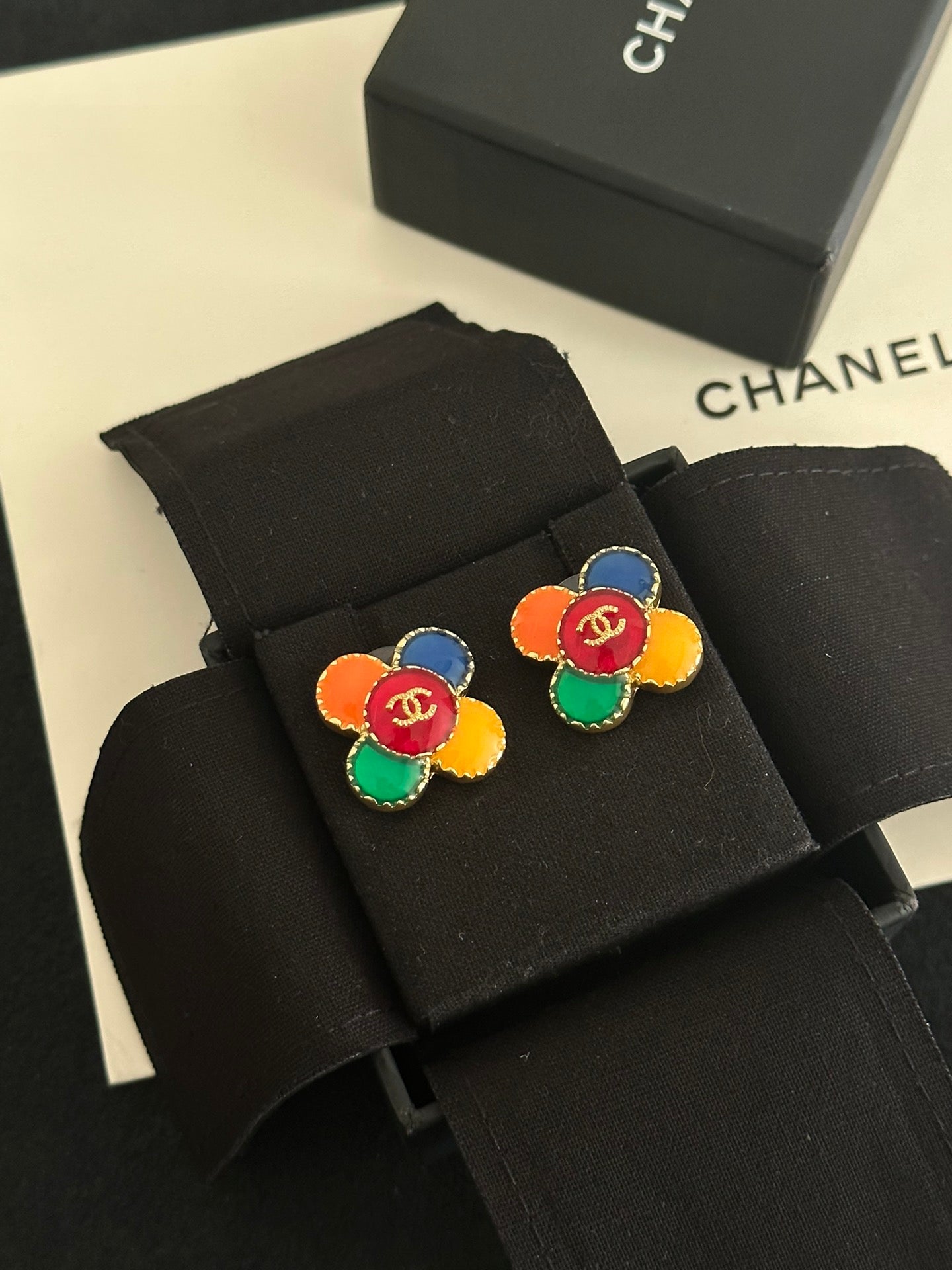 LuxluxHouse Low Price And High Quality Accessories Chanel