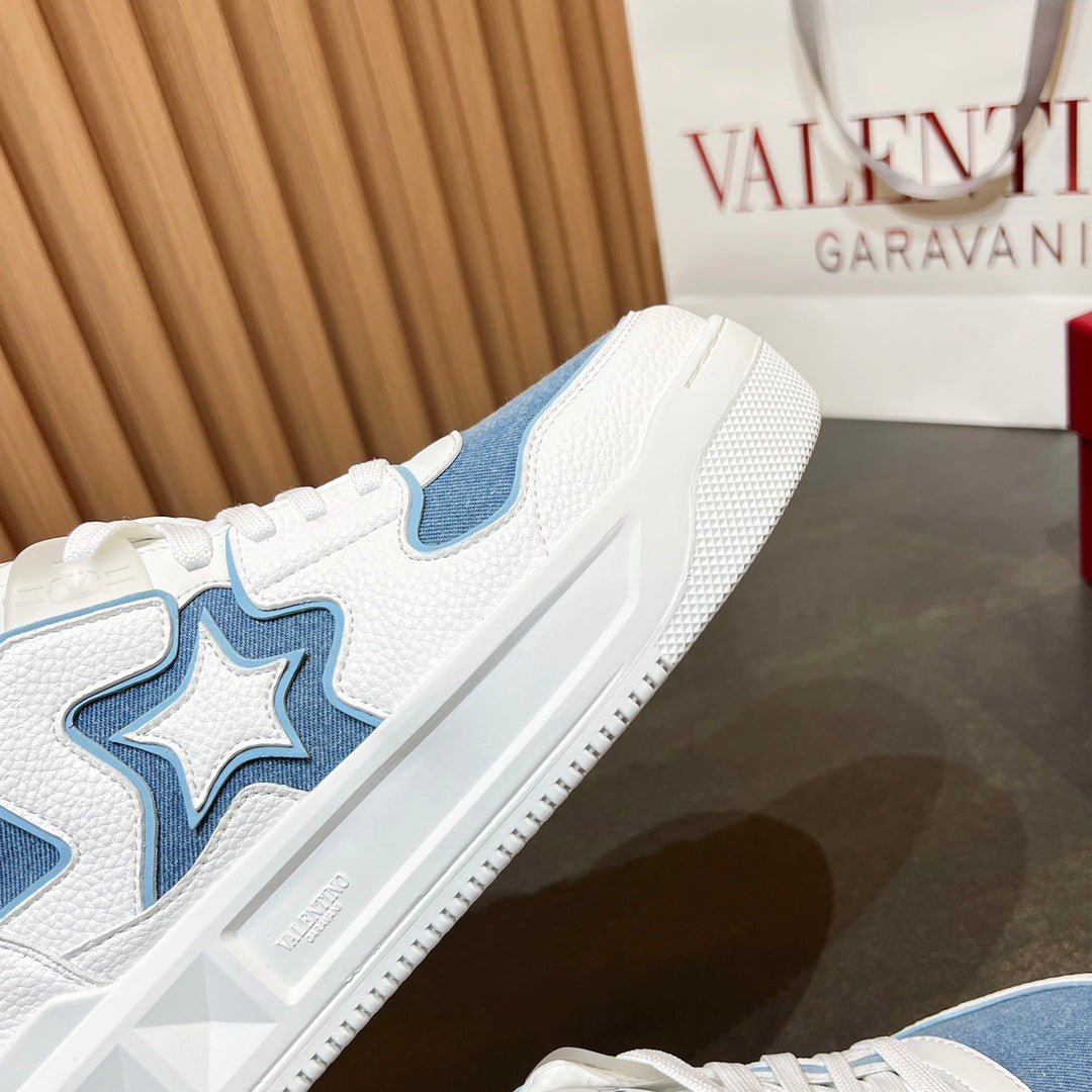 LuxluxHouse Best Quality Shoes Valentino
