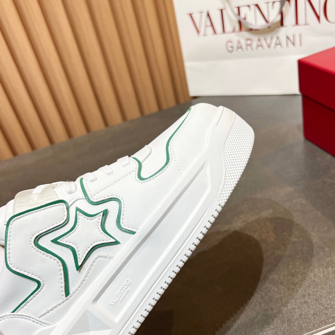 LuxluxHouse Best Quality Shoes Valentino