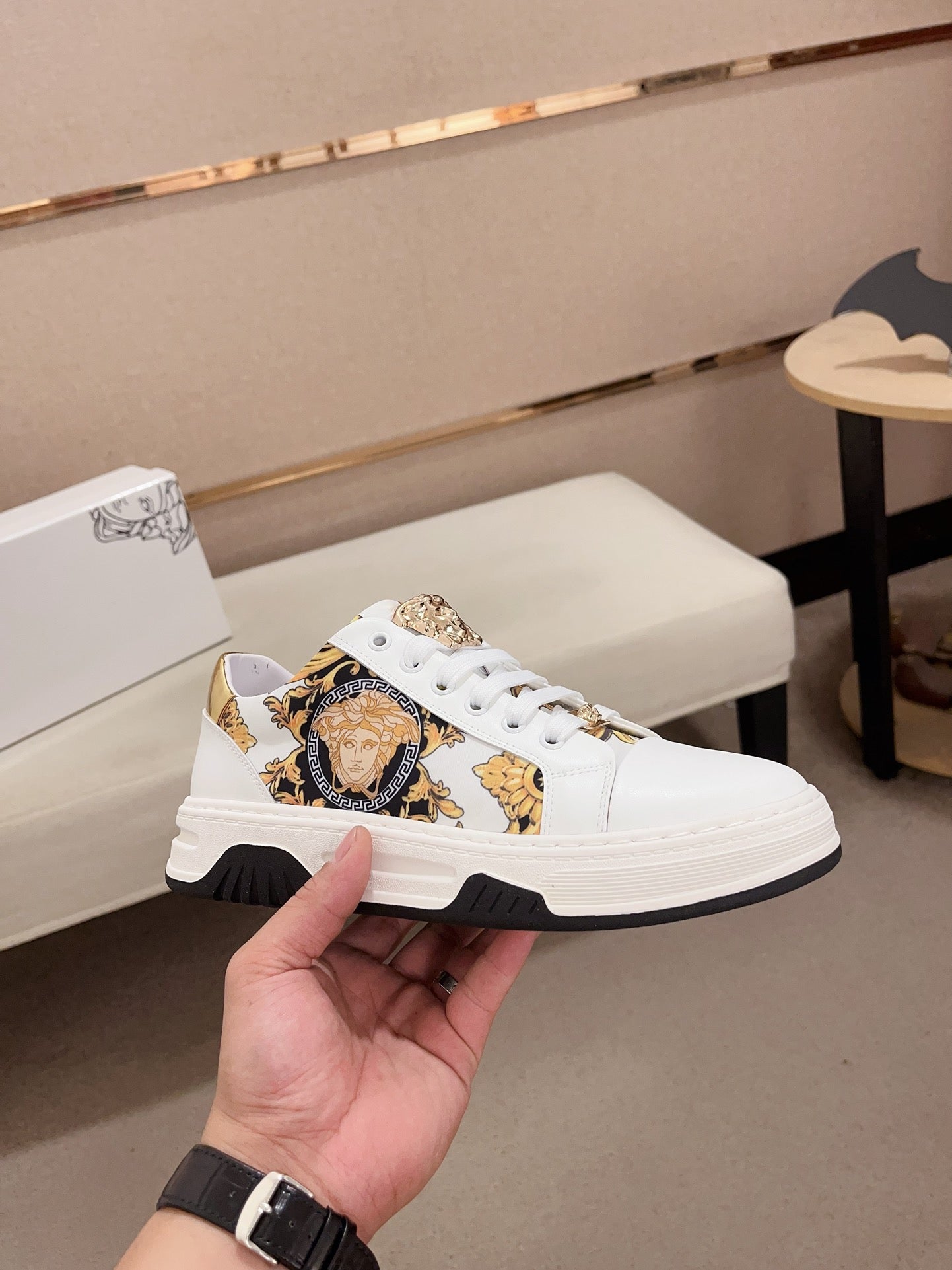 LuxluxHouse Best Quality Shoes Versace