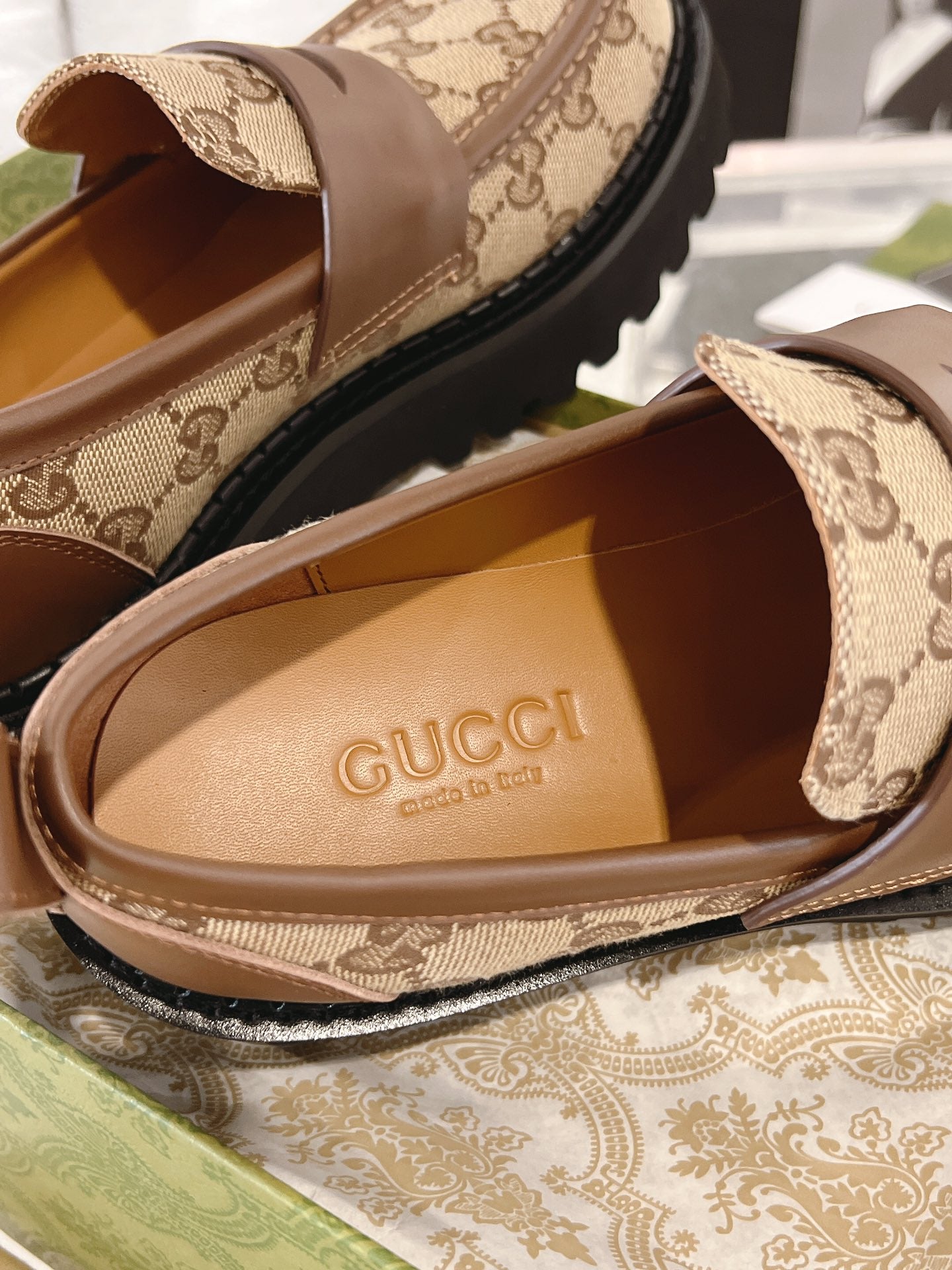 LuxluxHouse Best Quality Gucci Women Shoes
