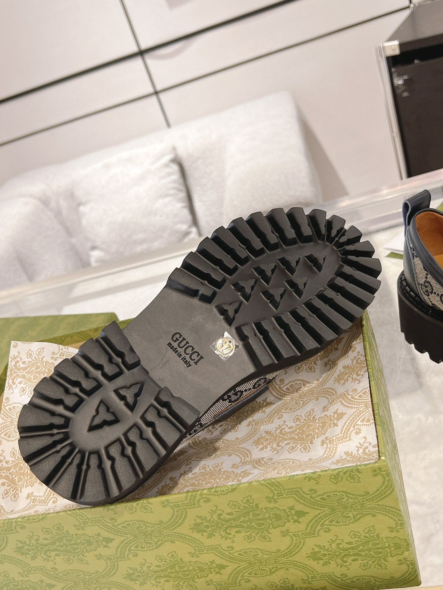 LuxluxHouse Best Quality Gucci Women Shoes