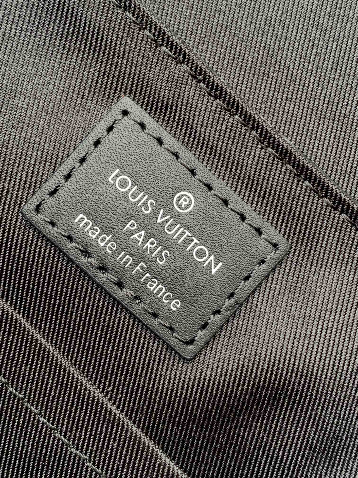 LuxluxHouse Best Quality Bags Louis Vuitton Men