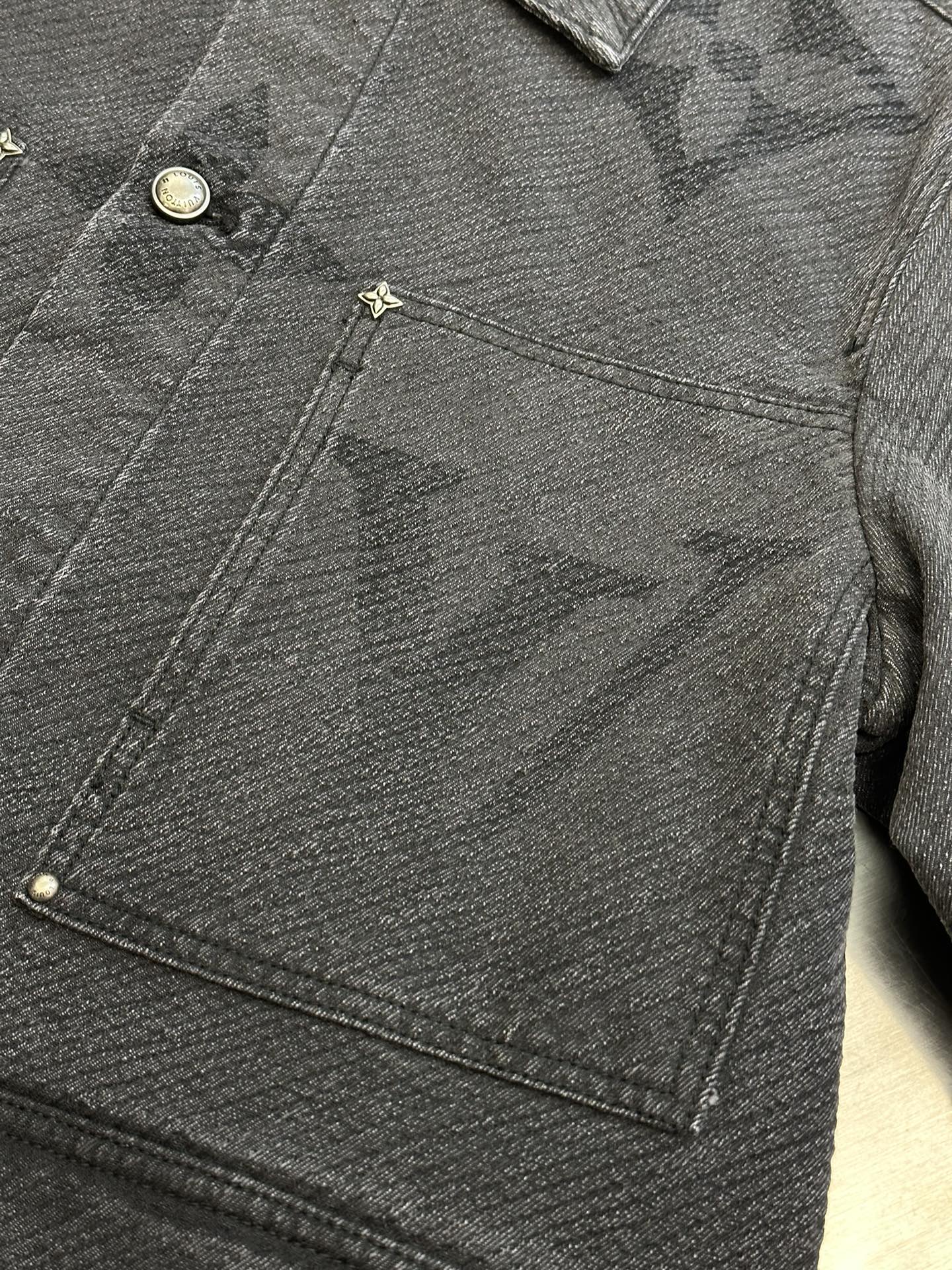LuxluxHouse Best Quality Clothes Coats & Jackets Louis Vuitton