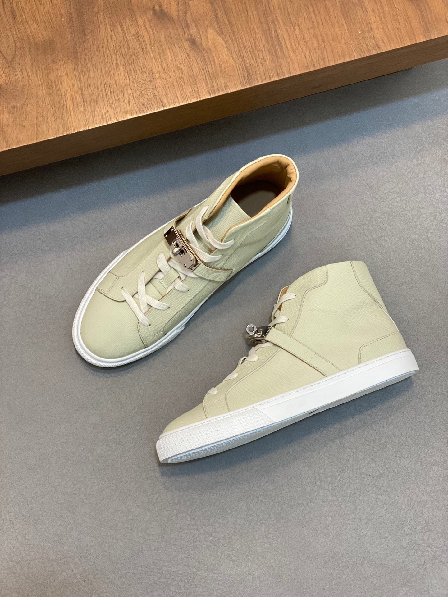 LuxluxHouse Best Quality Shoes Hermes